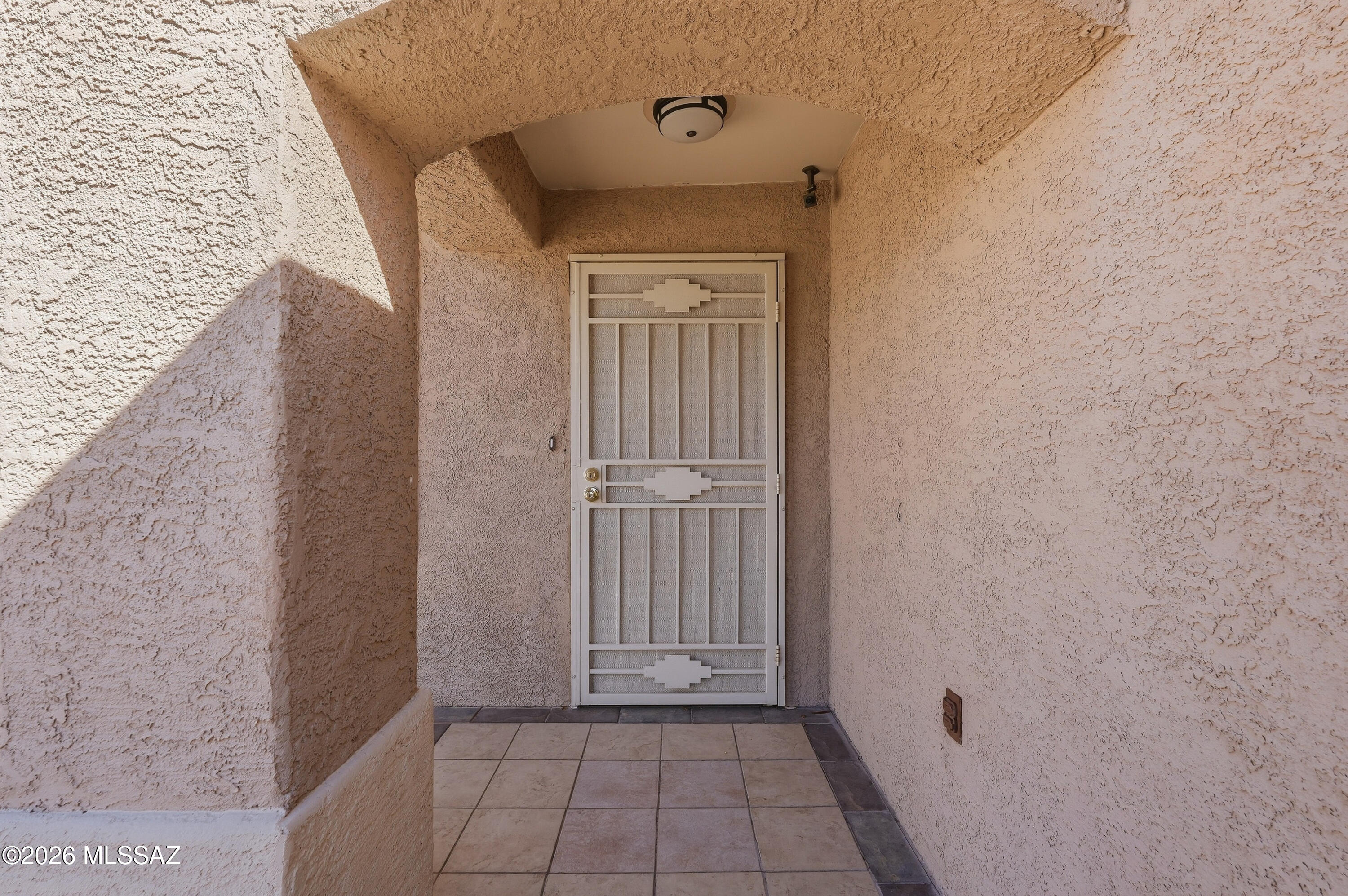 Esperanza Place (1-27) - Residential