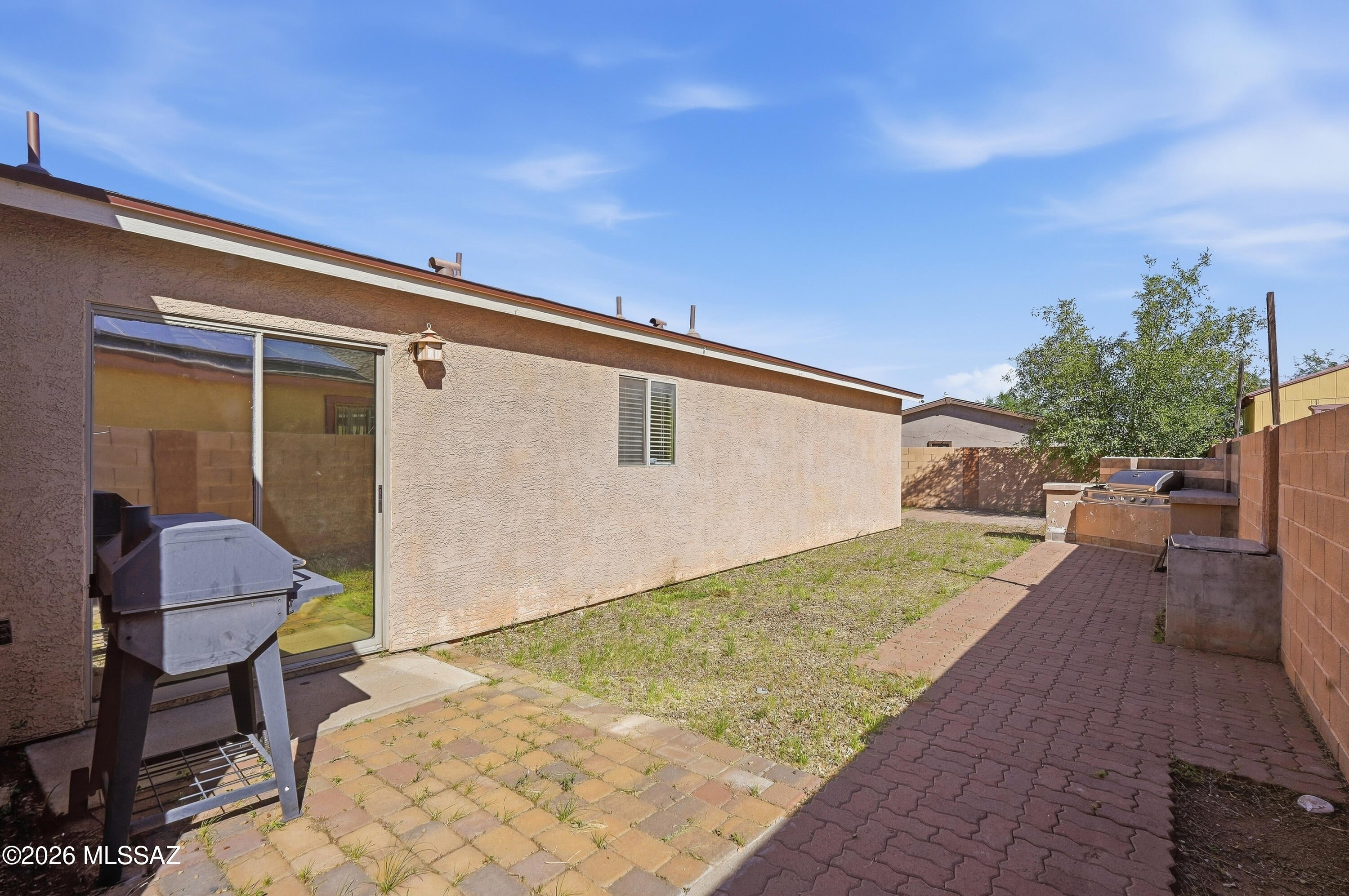 Esperanza Place (1-27) - Residential