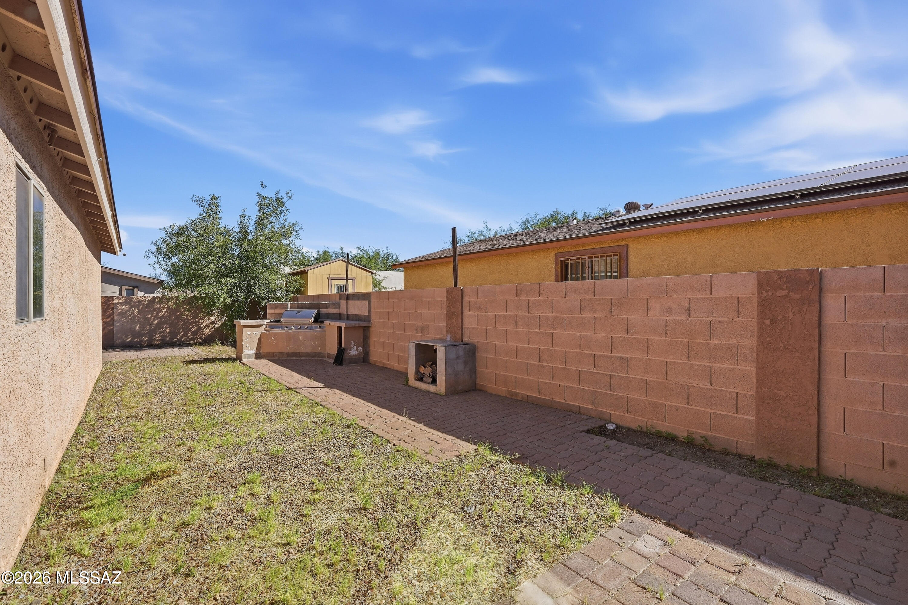 Esperanza Place (1-27) - Residential