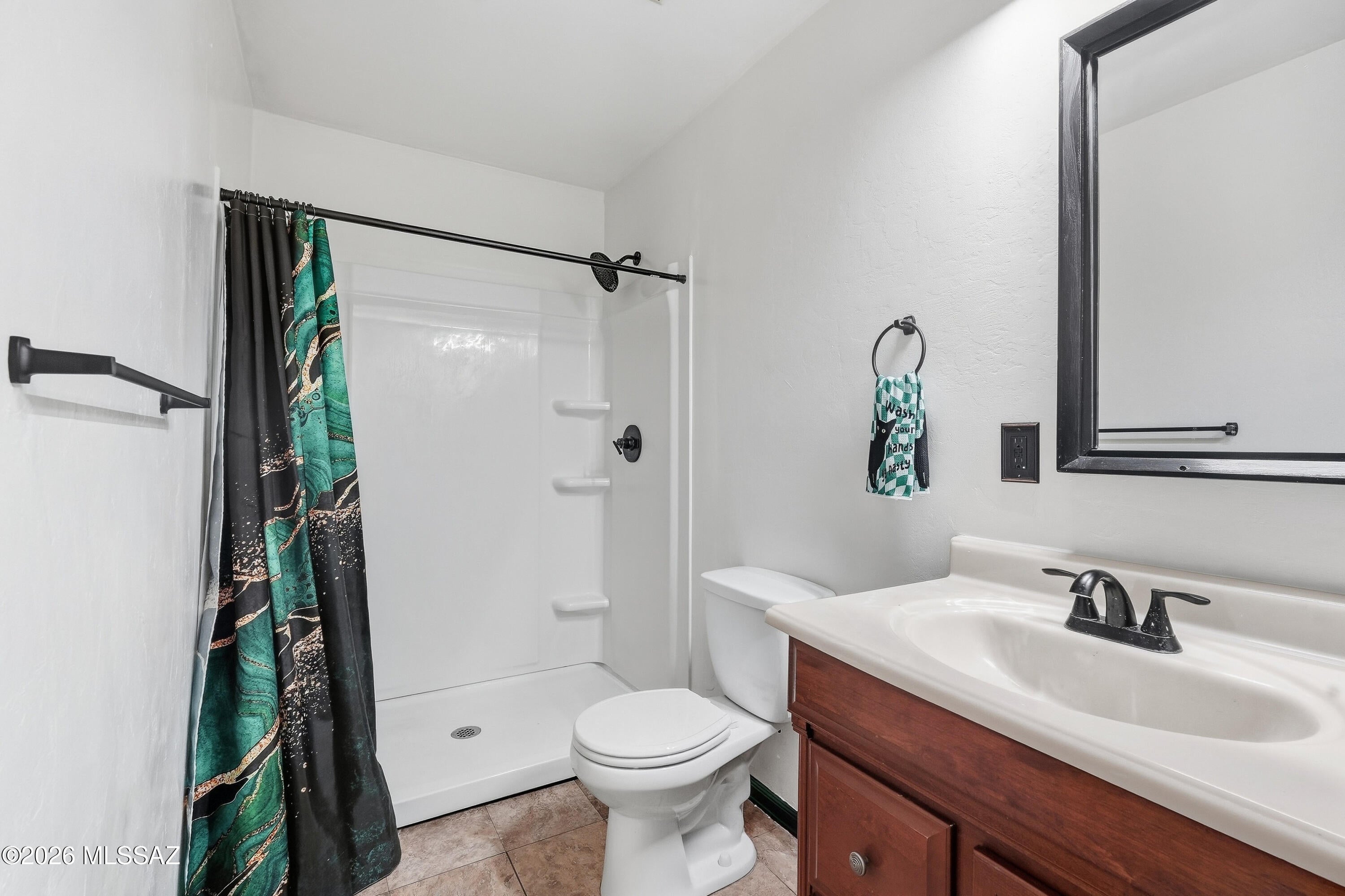 Esperanza Place (1-27) - Residential