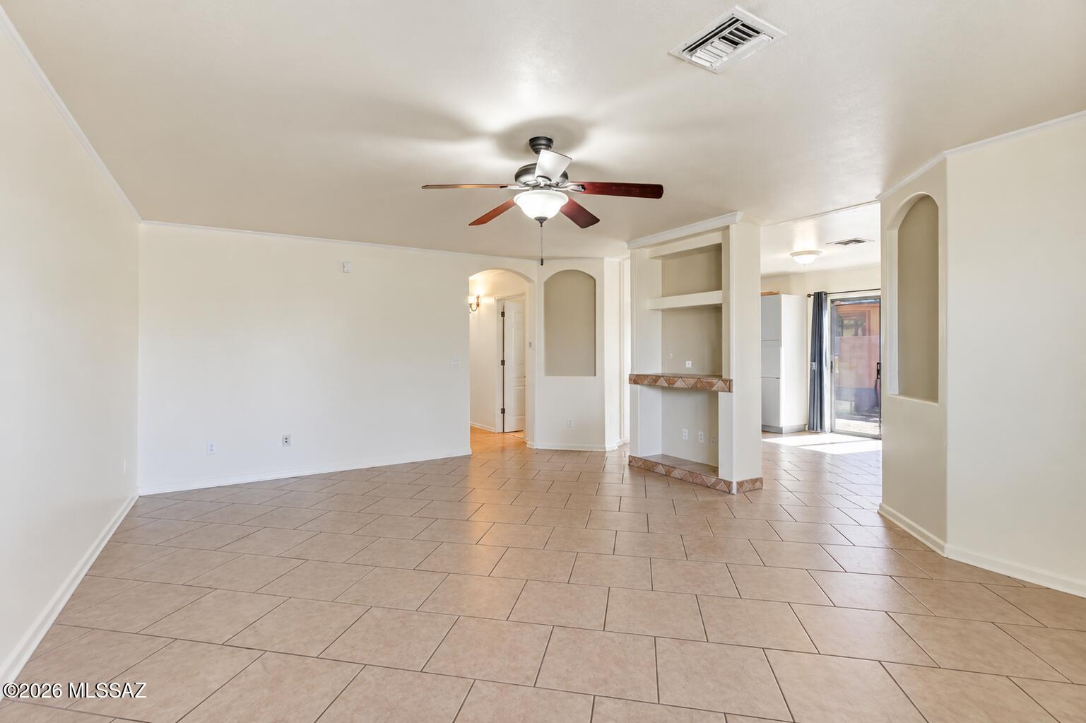 Esperanza Place (1-27) - Residential