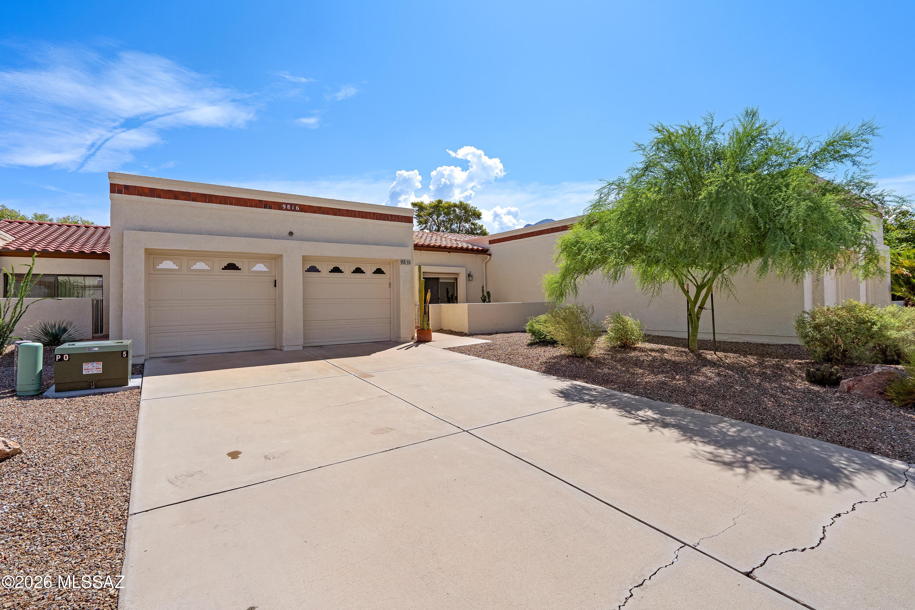 Placita Del Oro Patio Homes (1-42) - Residential