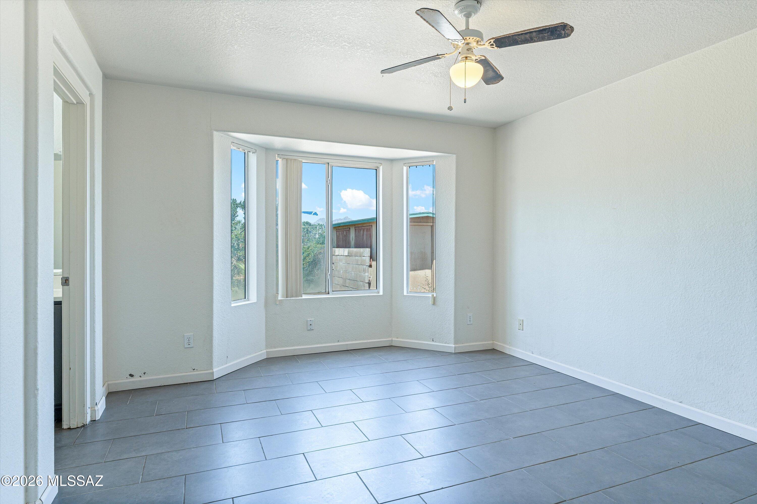 Fairway Groves (215-287) - Residential