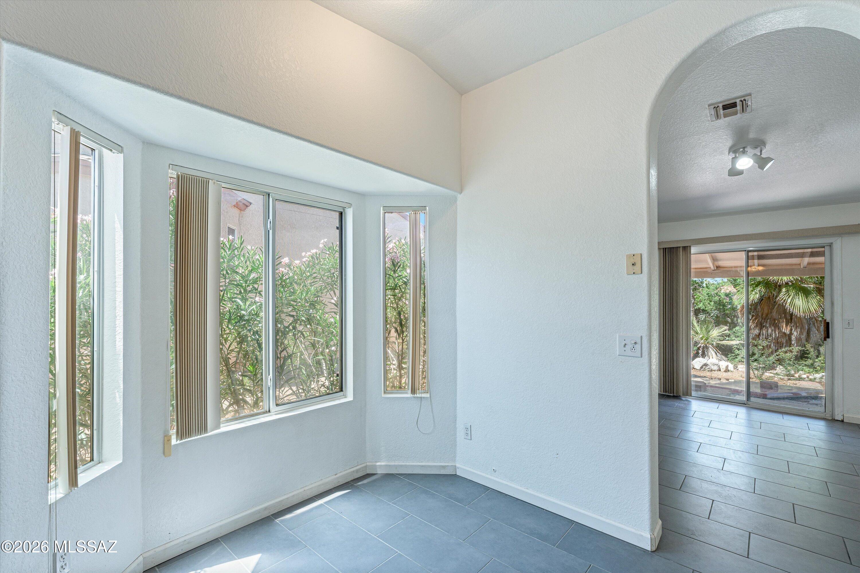 Fairway Groves (215-287) - Residential