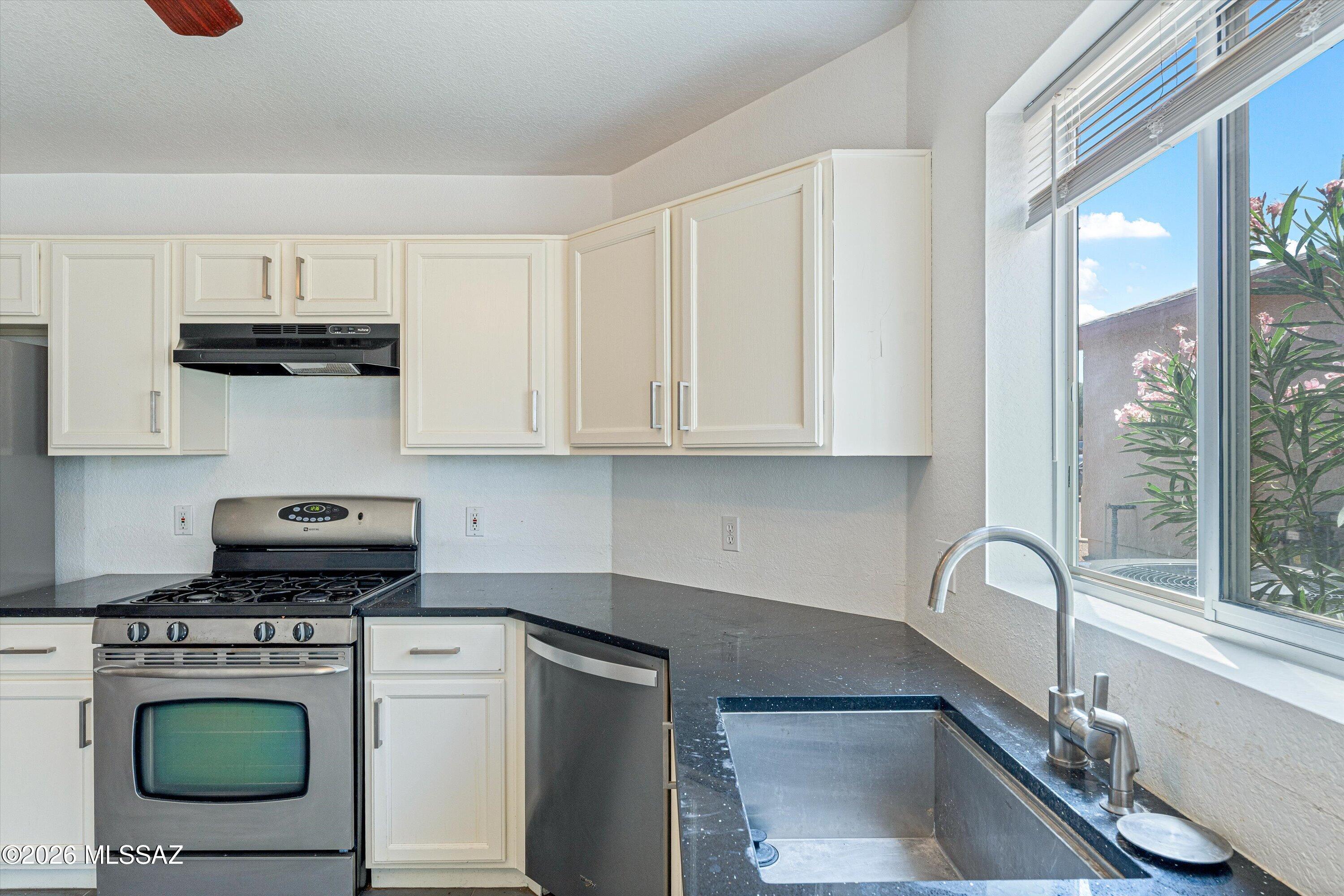 Fairway Groves (215-287) - Residential
