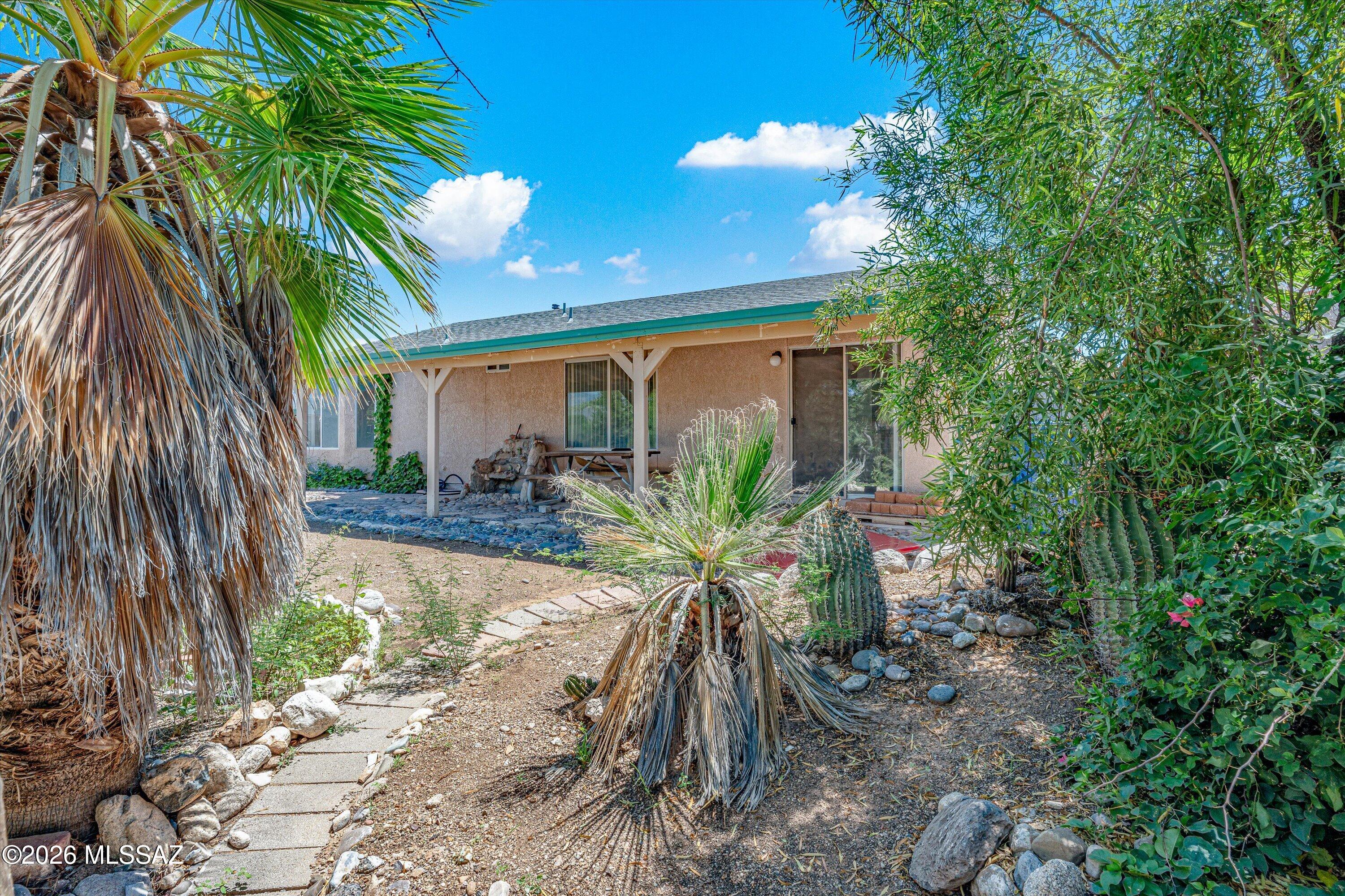 Fairway Groves (215-287) - Residential