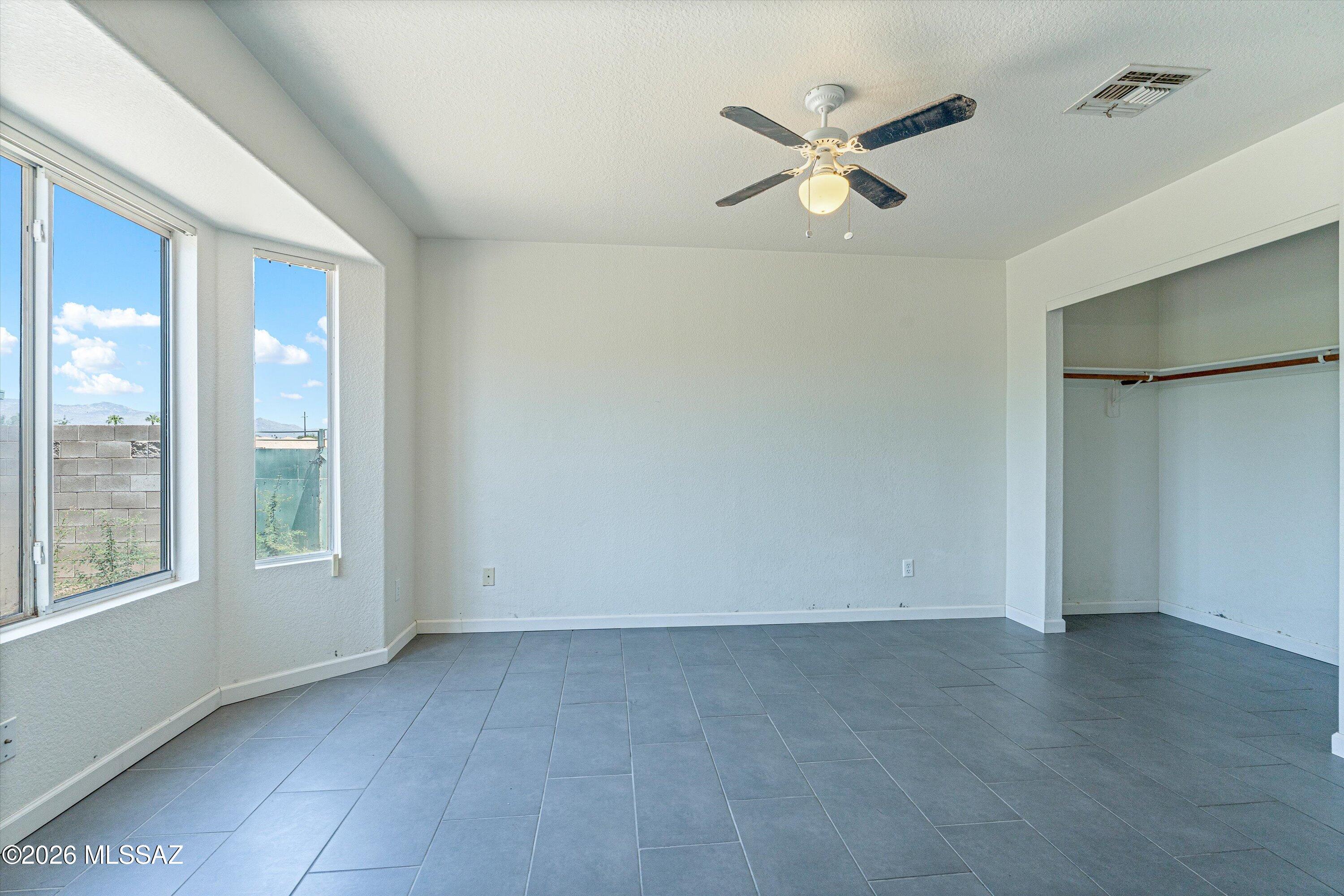 Fairway Groves (215-287) - Residential