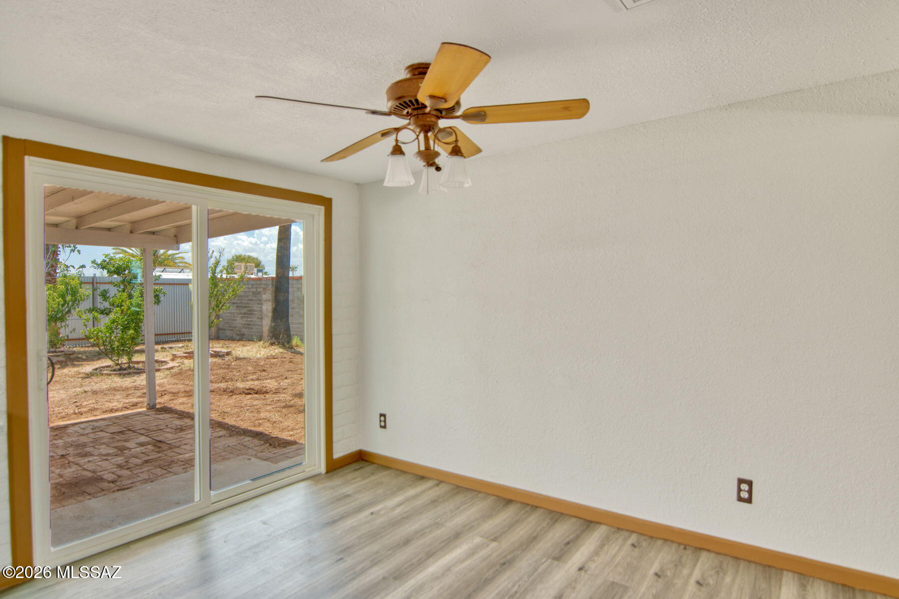 Casas Adobes Park (1-93) - Residential