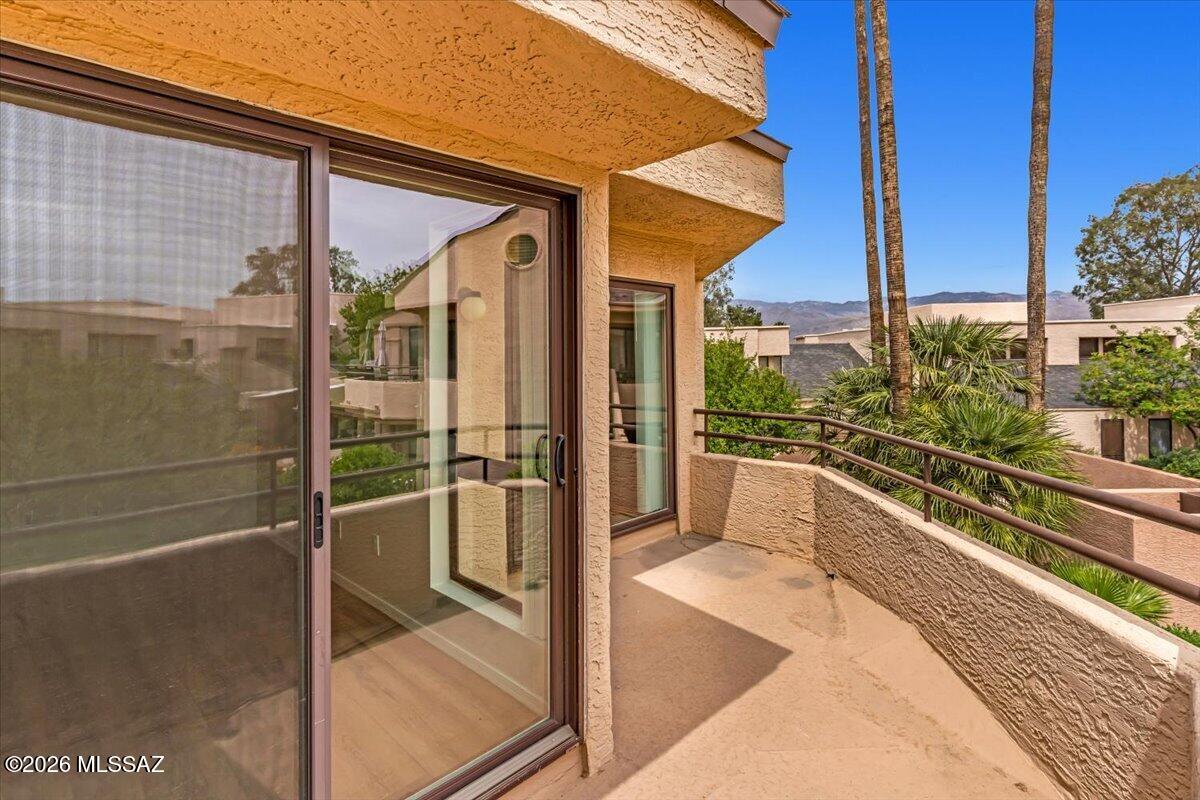 Coronado Place Condominiums II (Units 37-158) - Residential