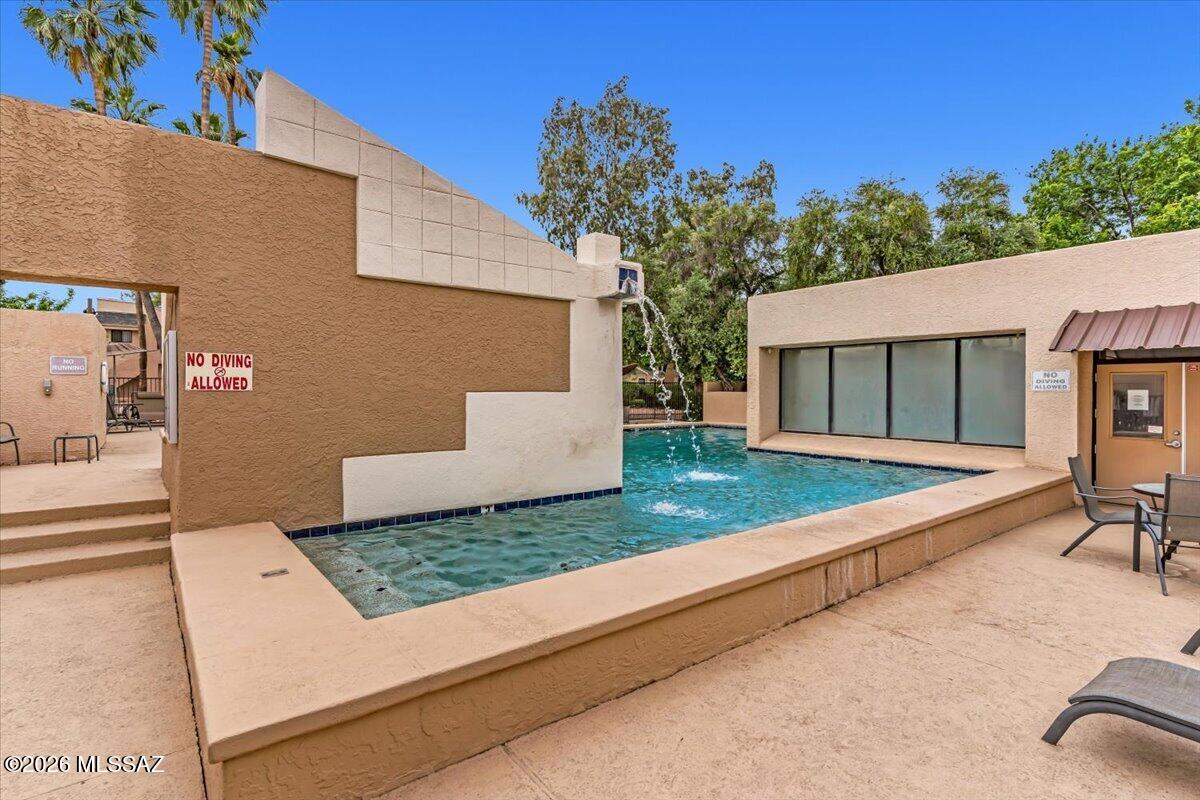 Coronado Place Condominiums II (Units 37-158) - Residential