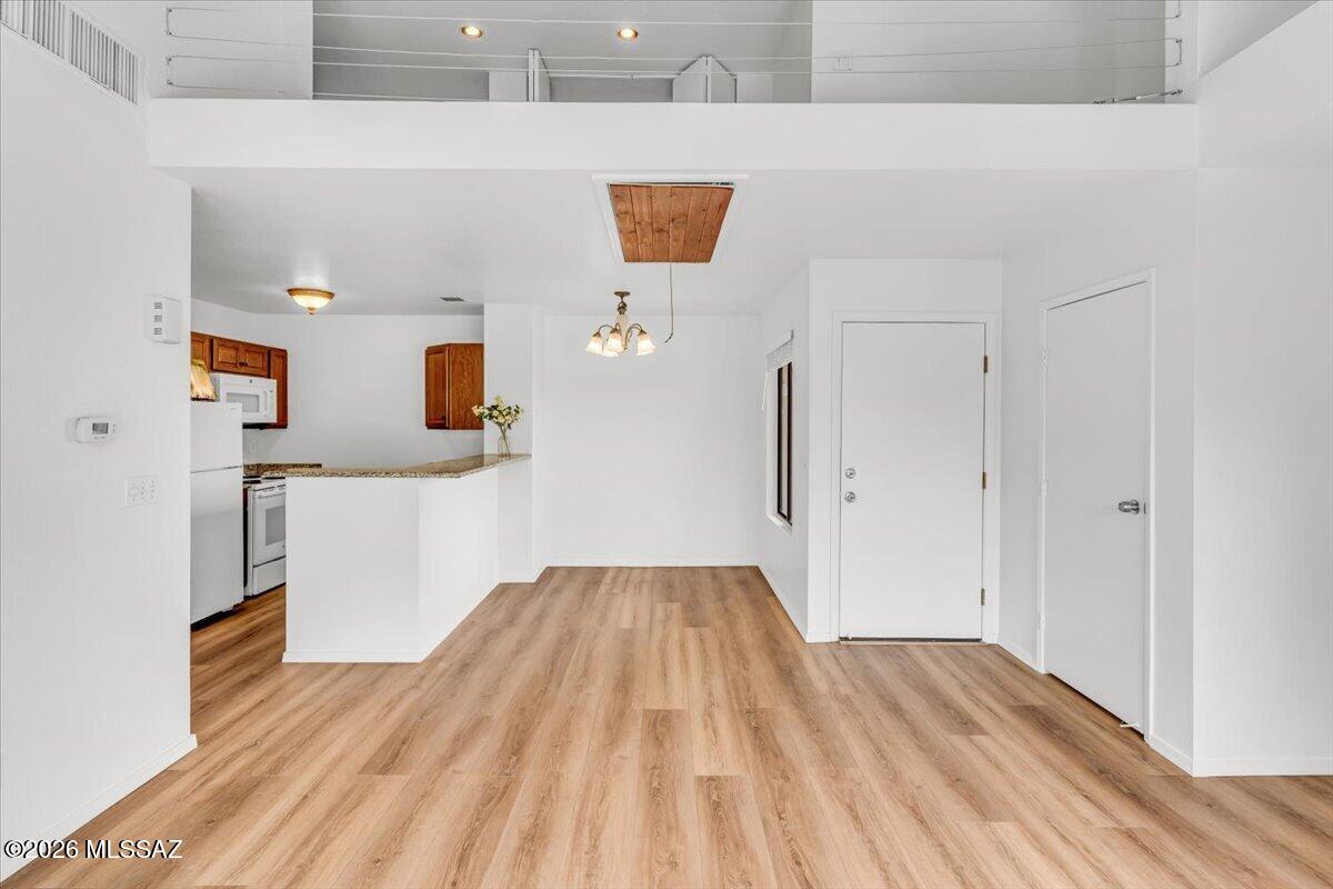 Coronado Place Condominiums II (Units 37-158) - Residential