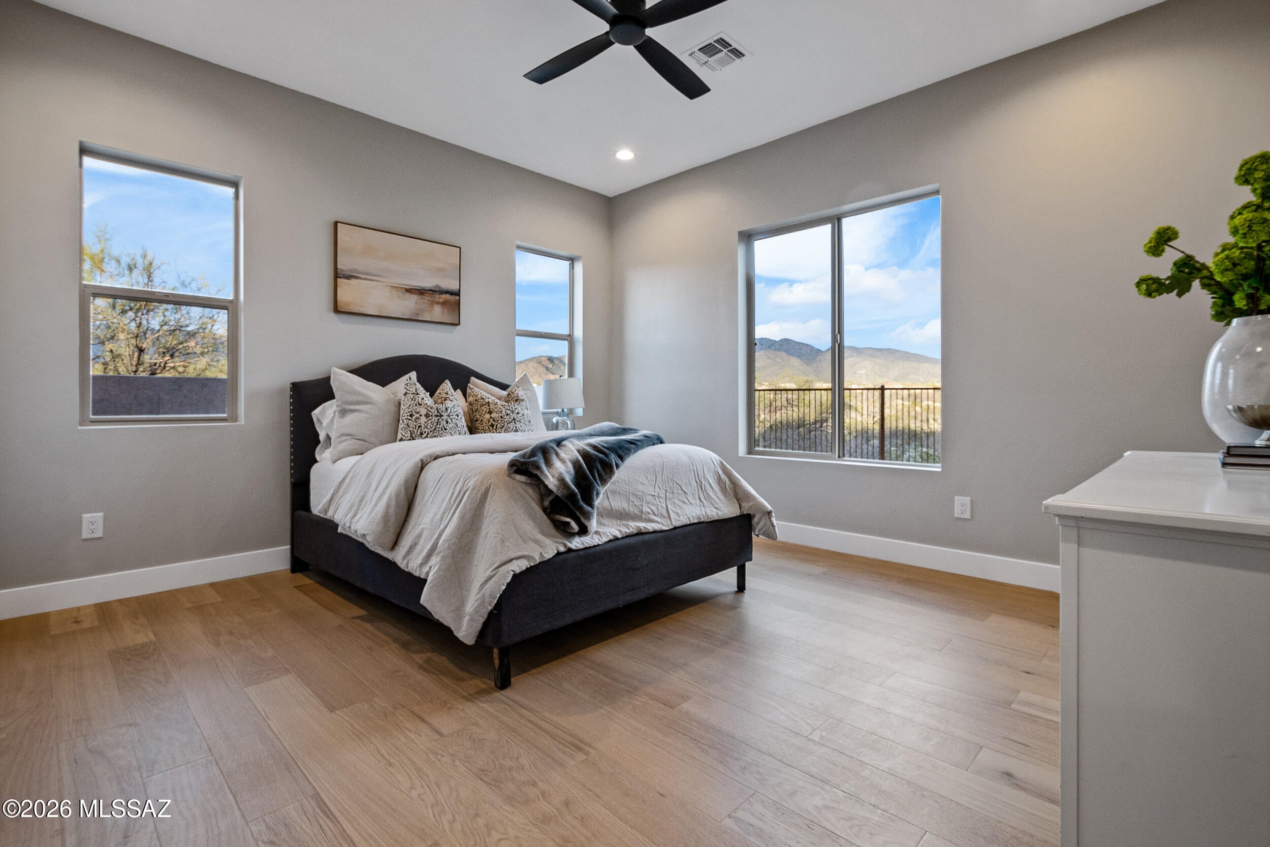 Coyote Creek (1-395) - Residential