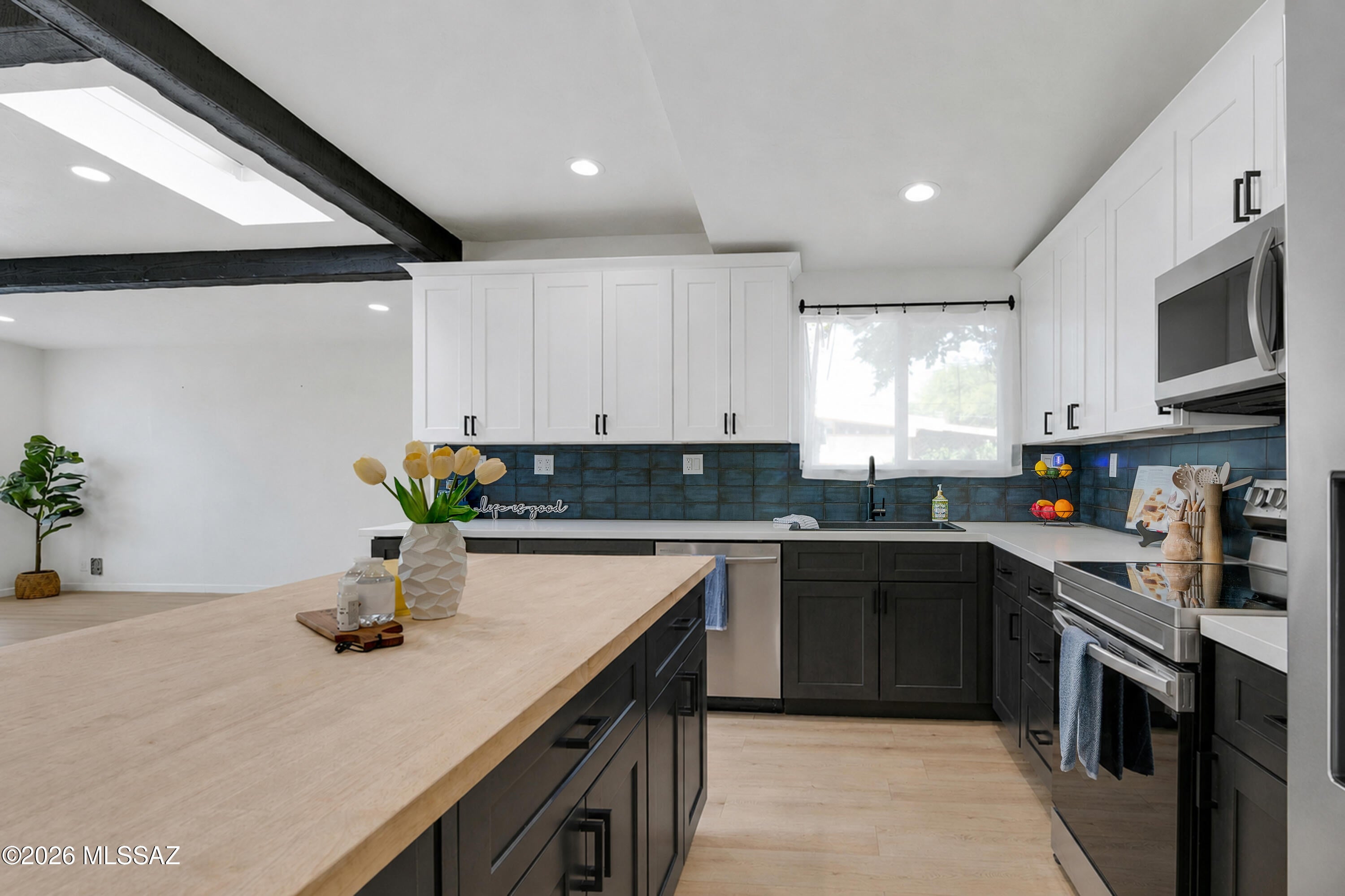 Carlos Terrace - Residential