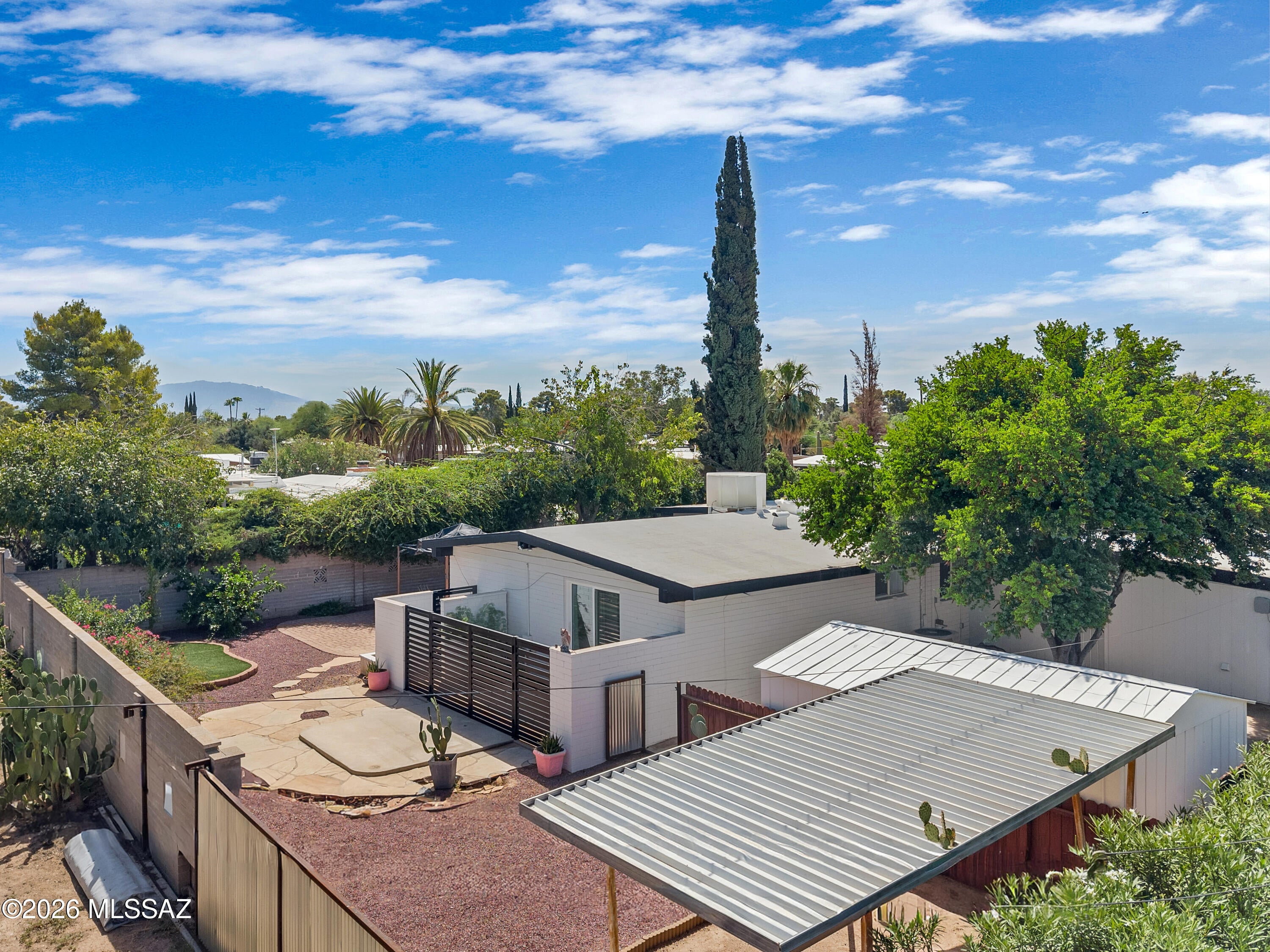Carlos Terrace - Residential