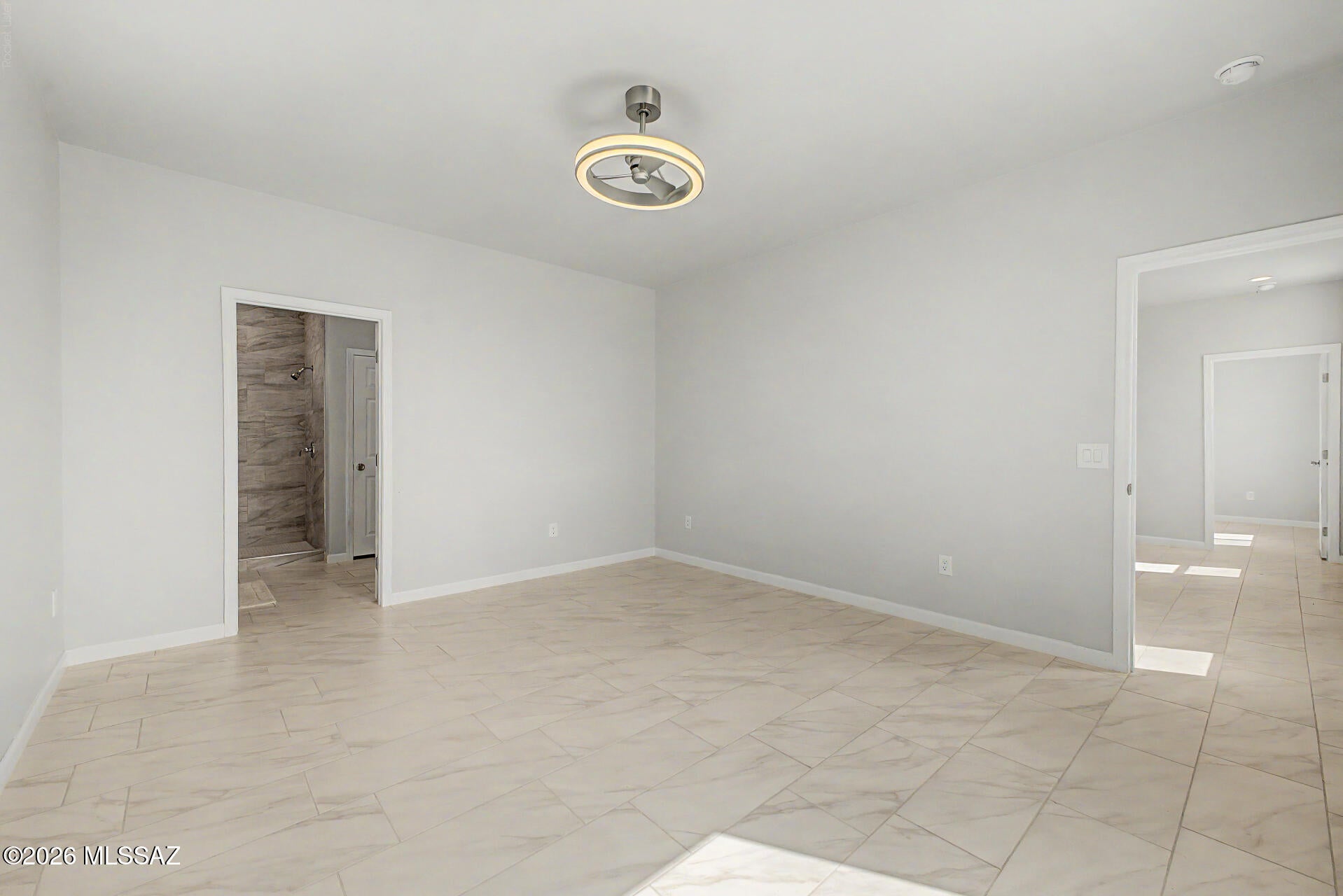 New Tucson Unit NO. 4 (1-203) - Residential