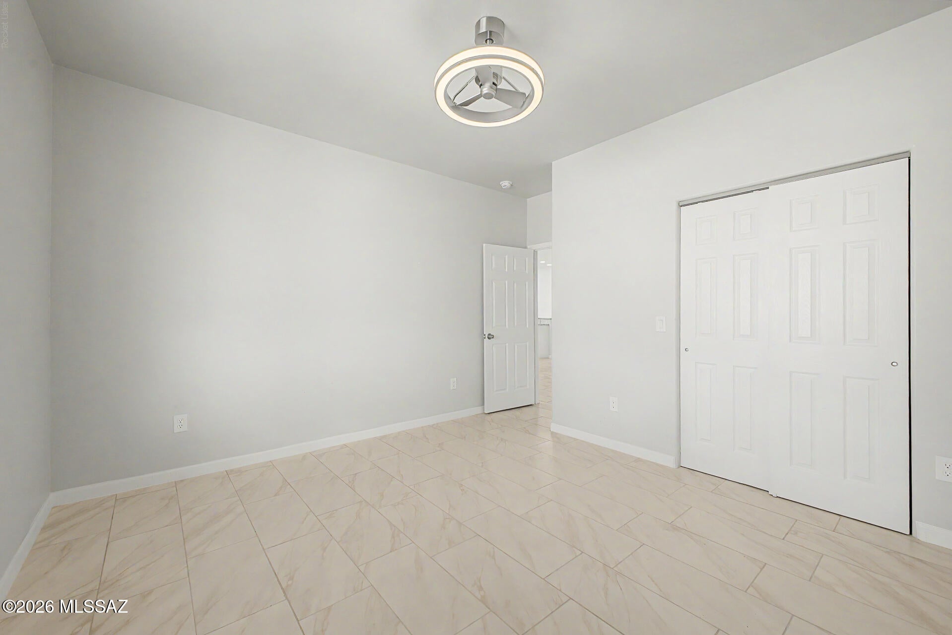 New Tucson Unit NO. 4 (1-203) - Residential