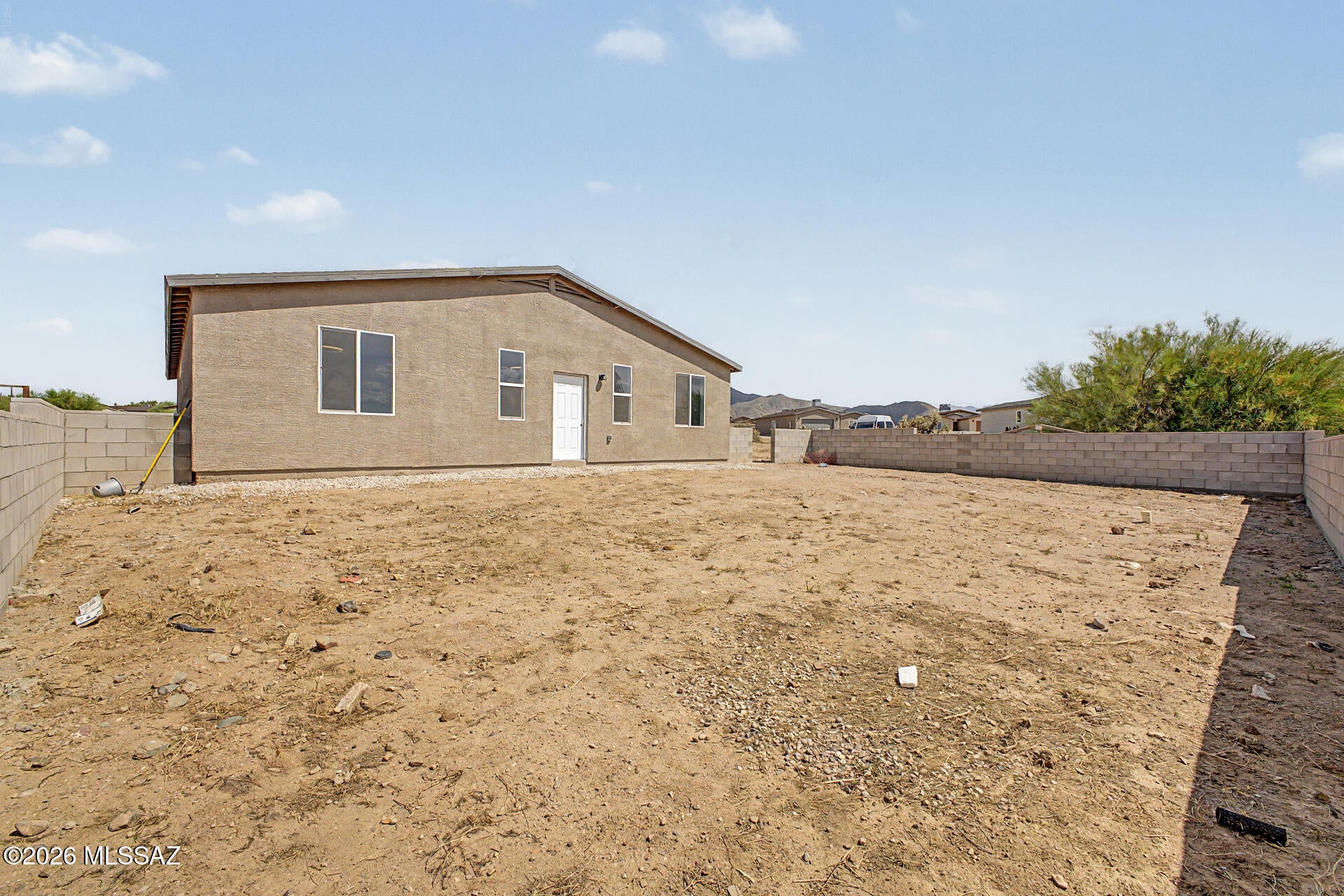 New Tucson Unit NO. 4 (1-203) - Residential