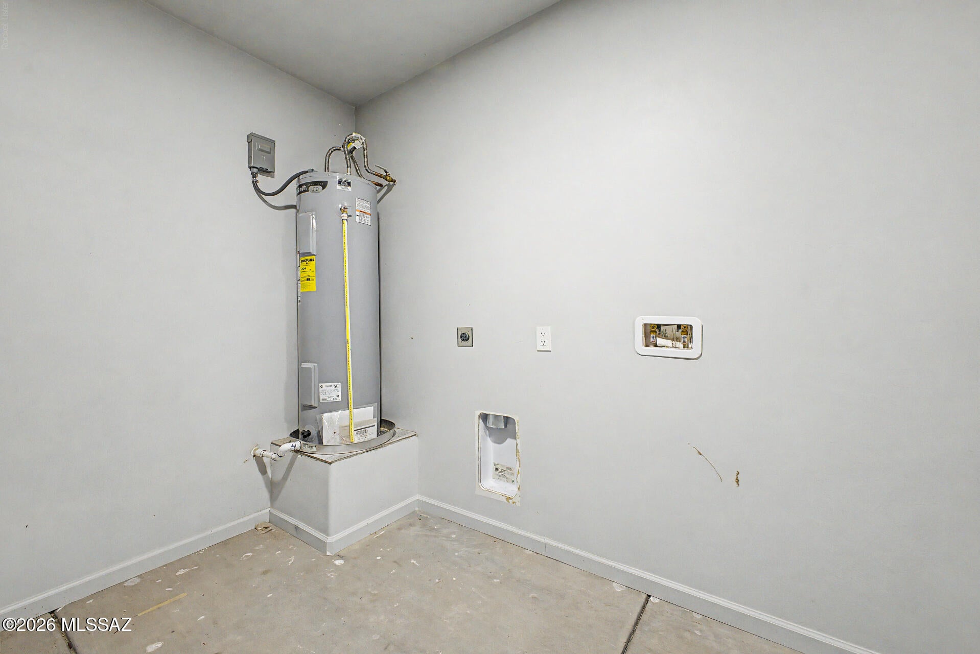 New Tucson Unit NO. 4 (1-203) - Residential