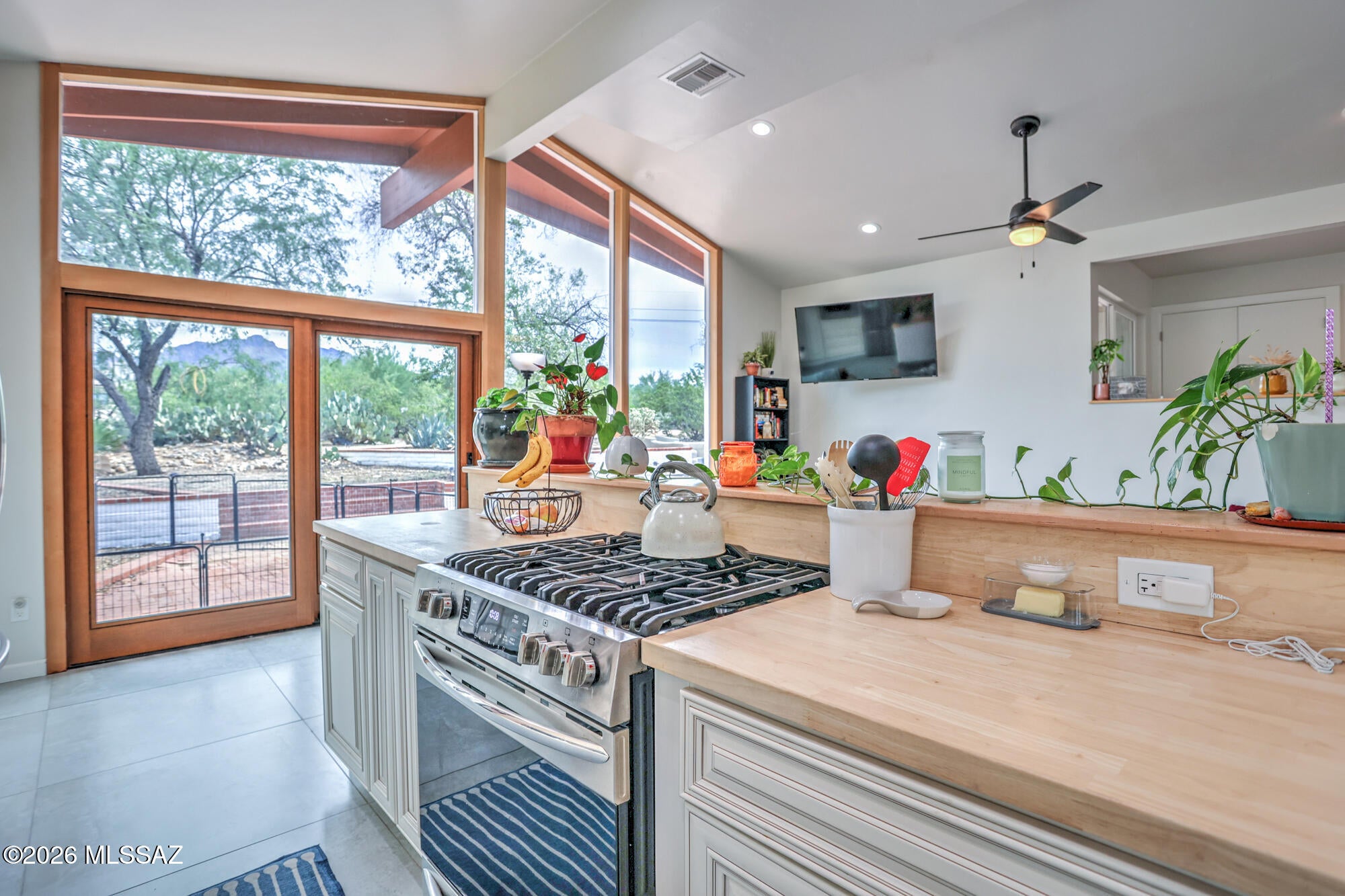 Casas Catalinas - Residential