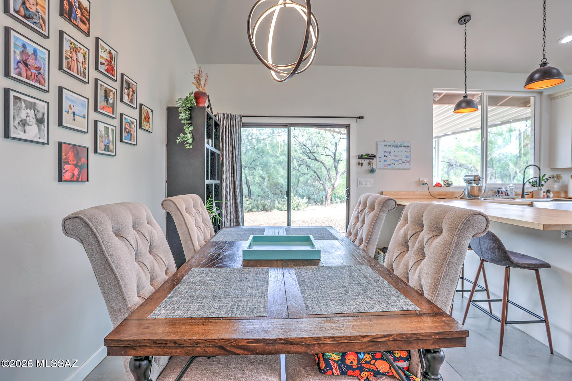 Casas Catalinas - Residential
