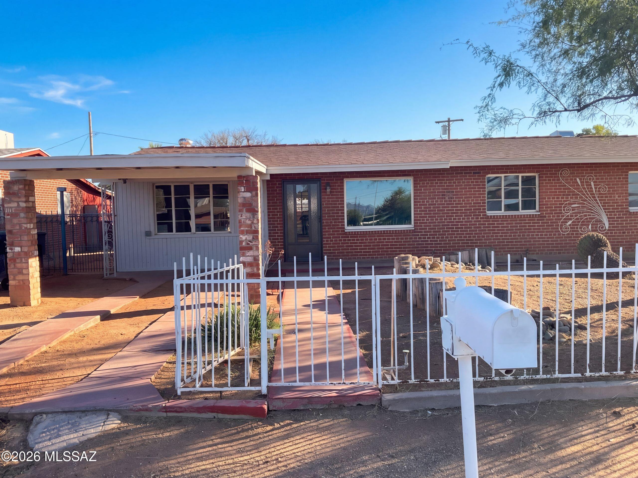 Country Club Park - Residential