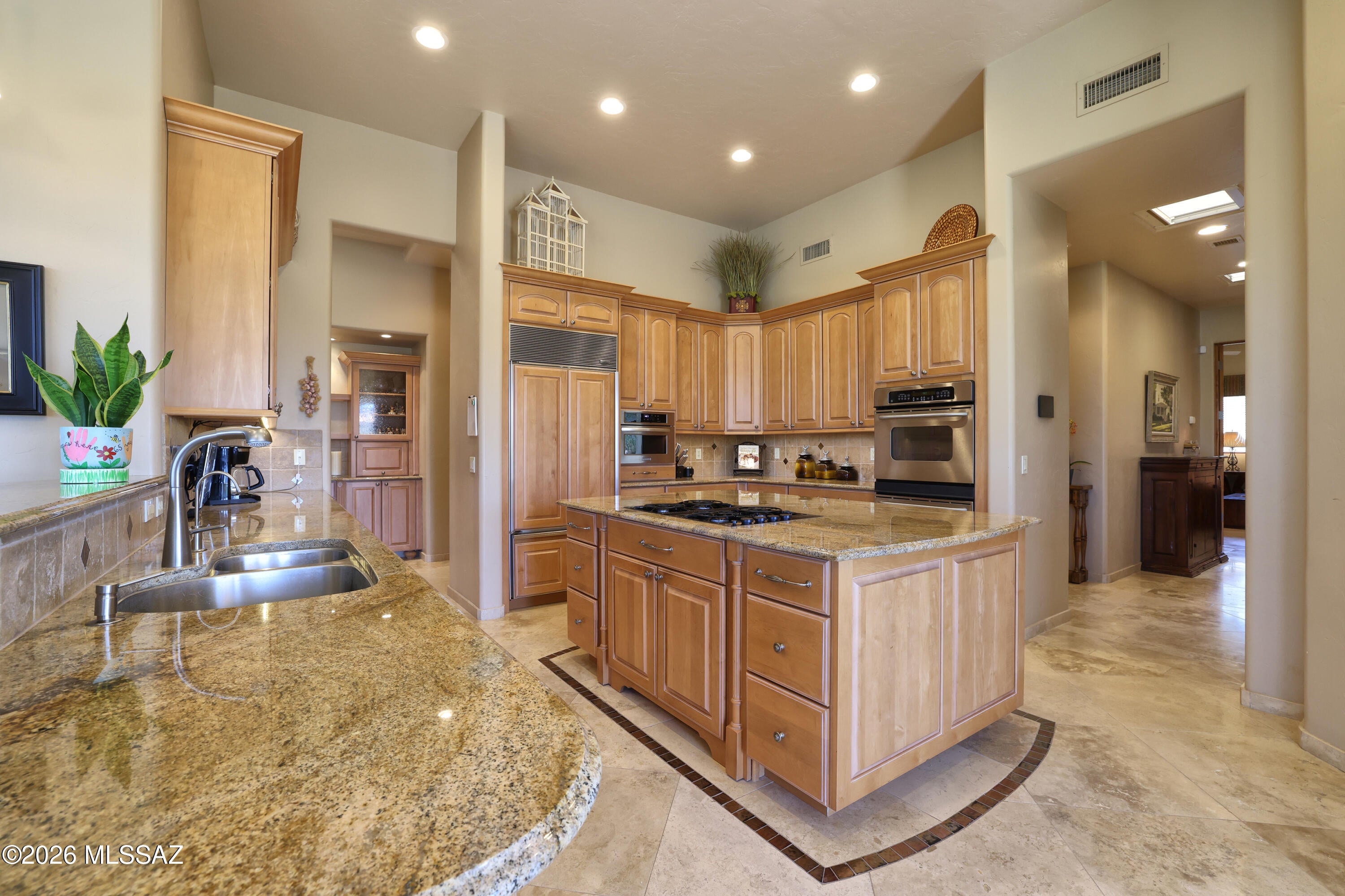 Sabino Mountain (1-290) - Residential