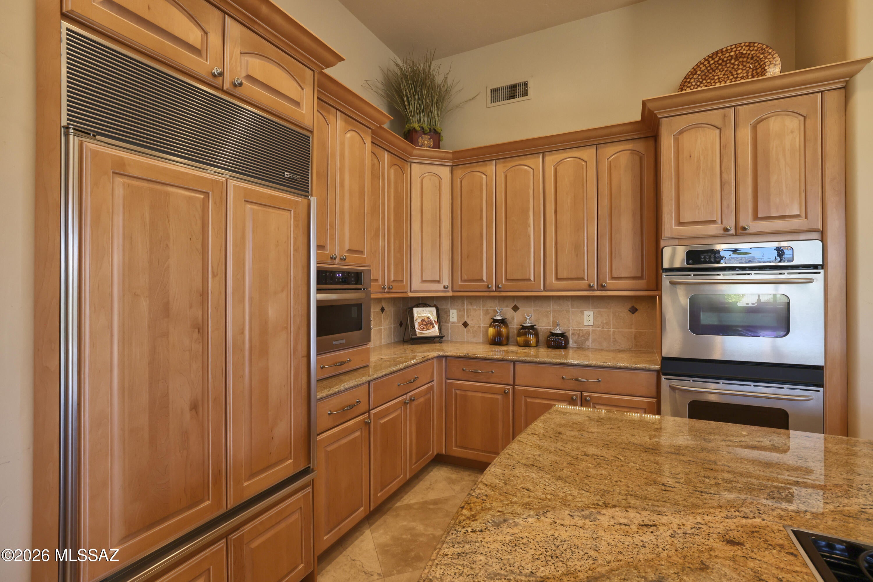 Sabino Mountain (1-290) - Residential