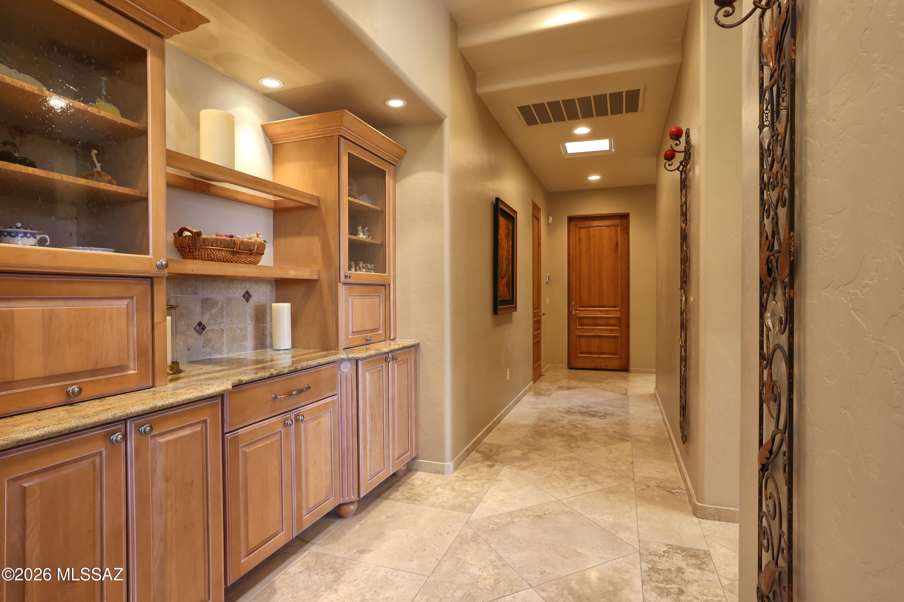 Sabino Mountain (1-290) - Residential