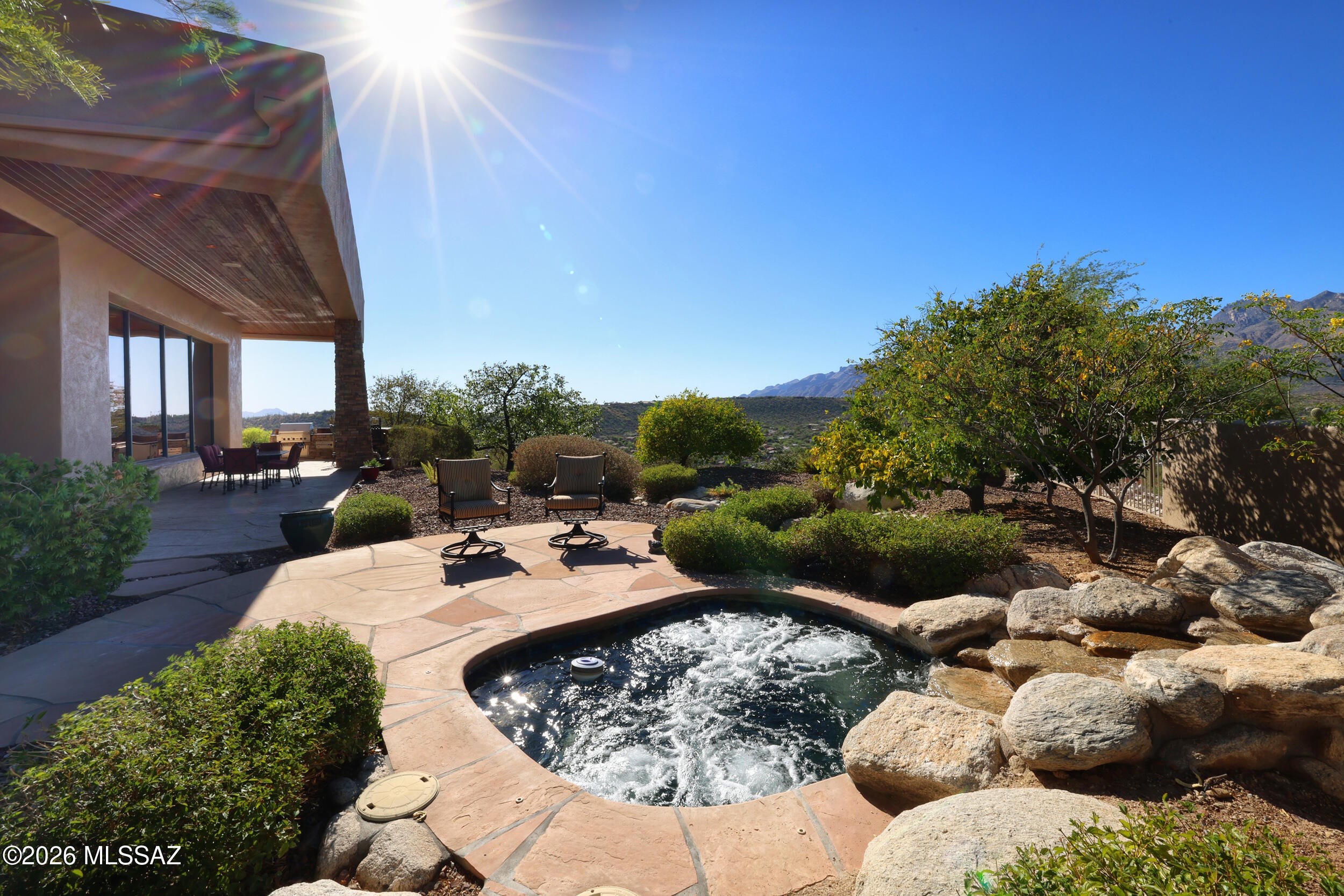 Sabino Mountain (1-290) - Residential