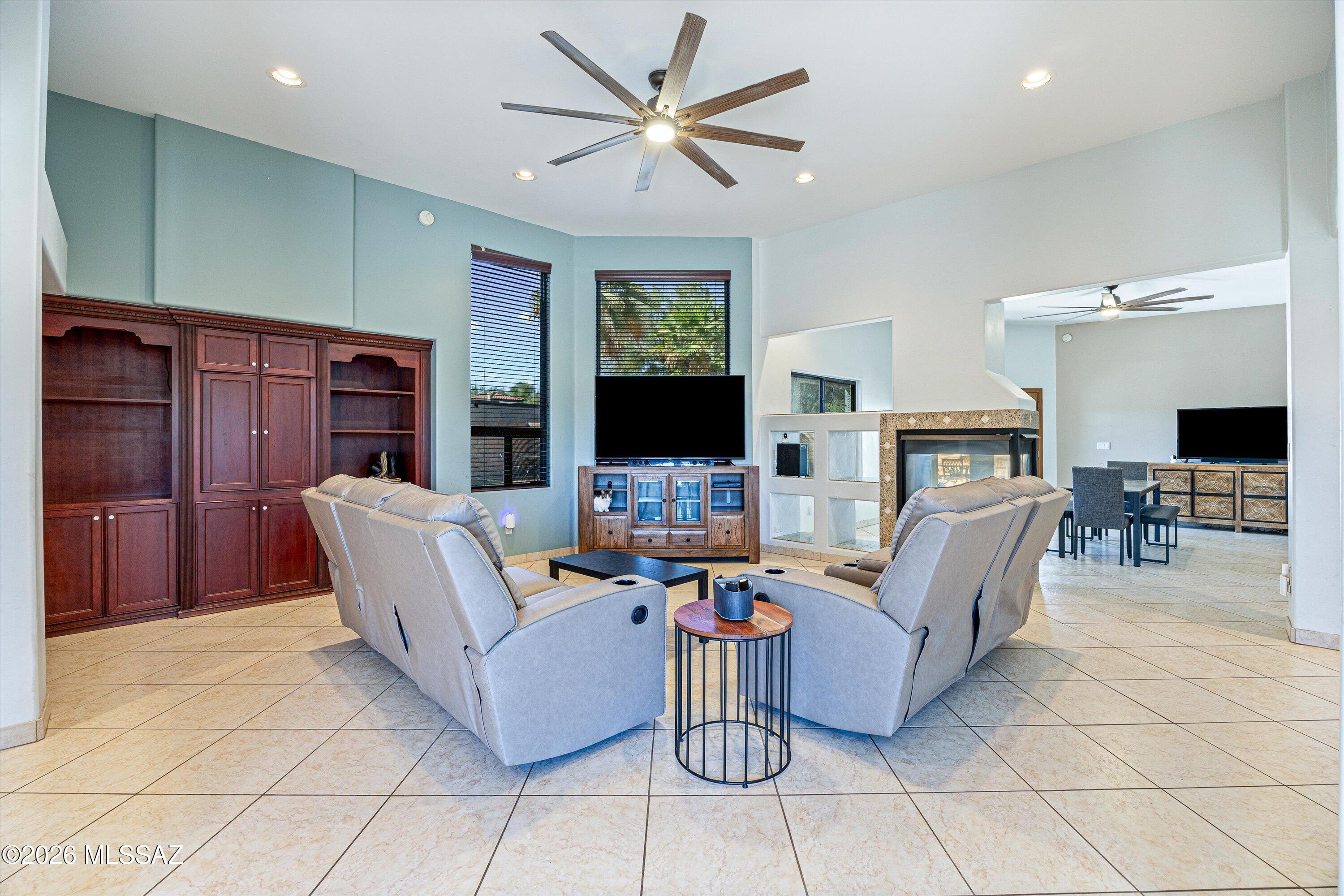 Estates at La Canada Norte (1-41) - Residential