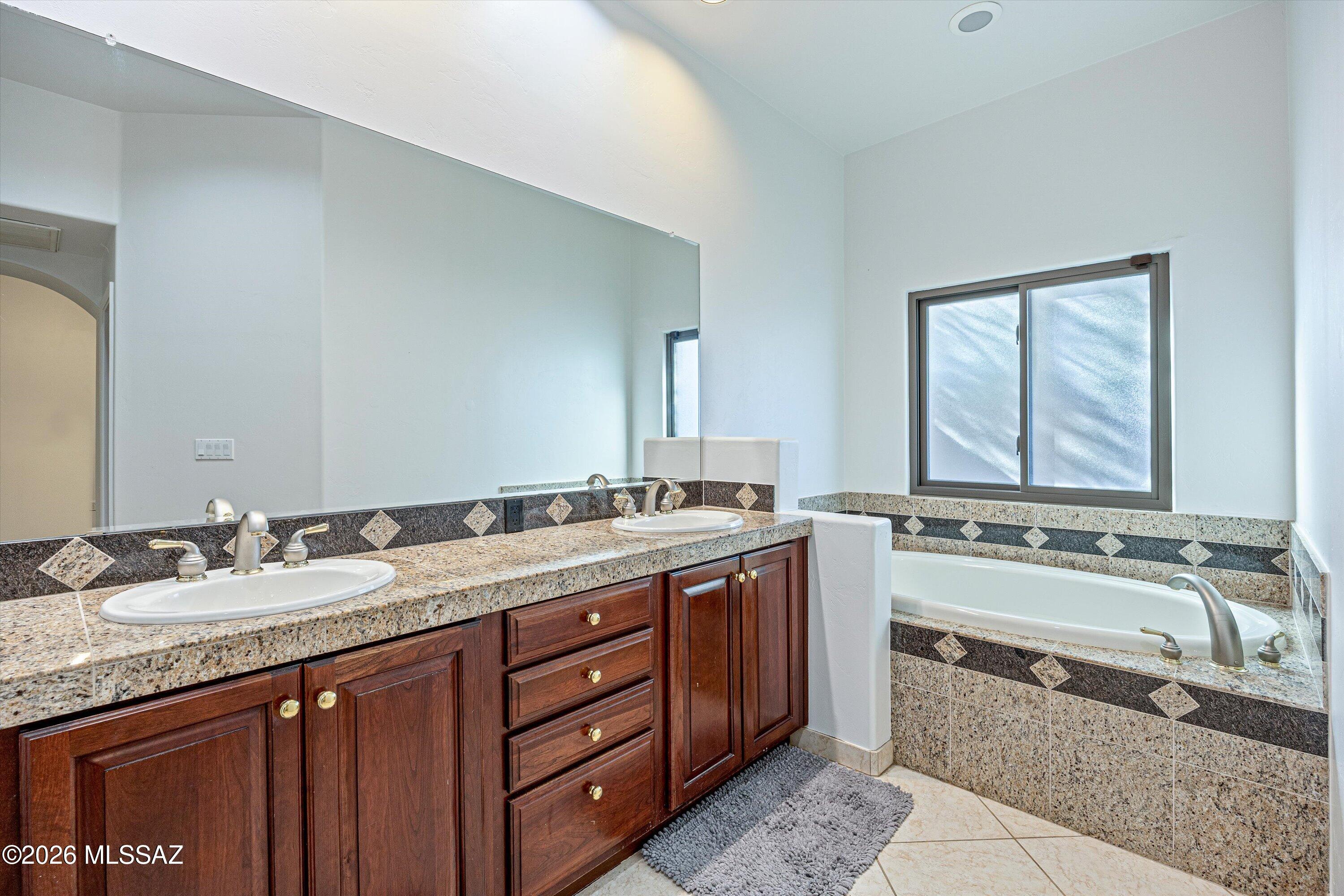 Estates at La Canada Norte (1-41) - Residential