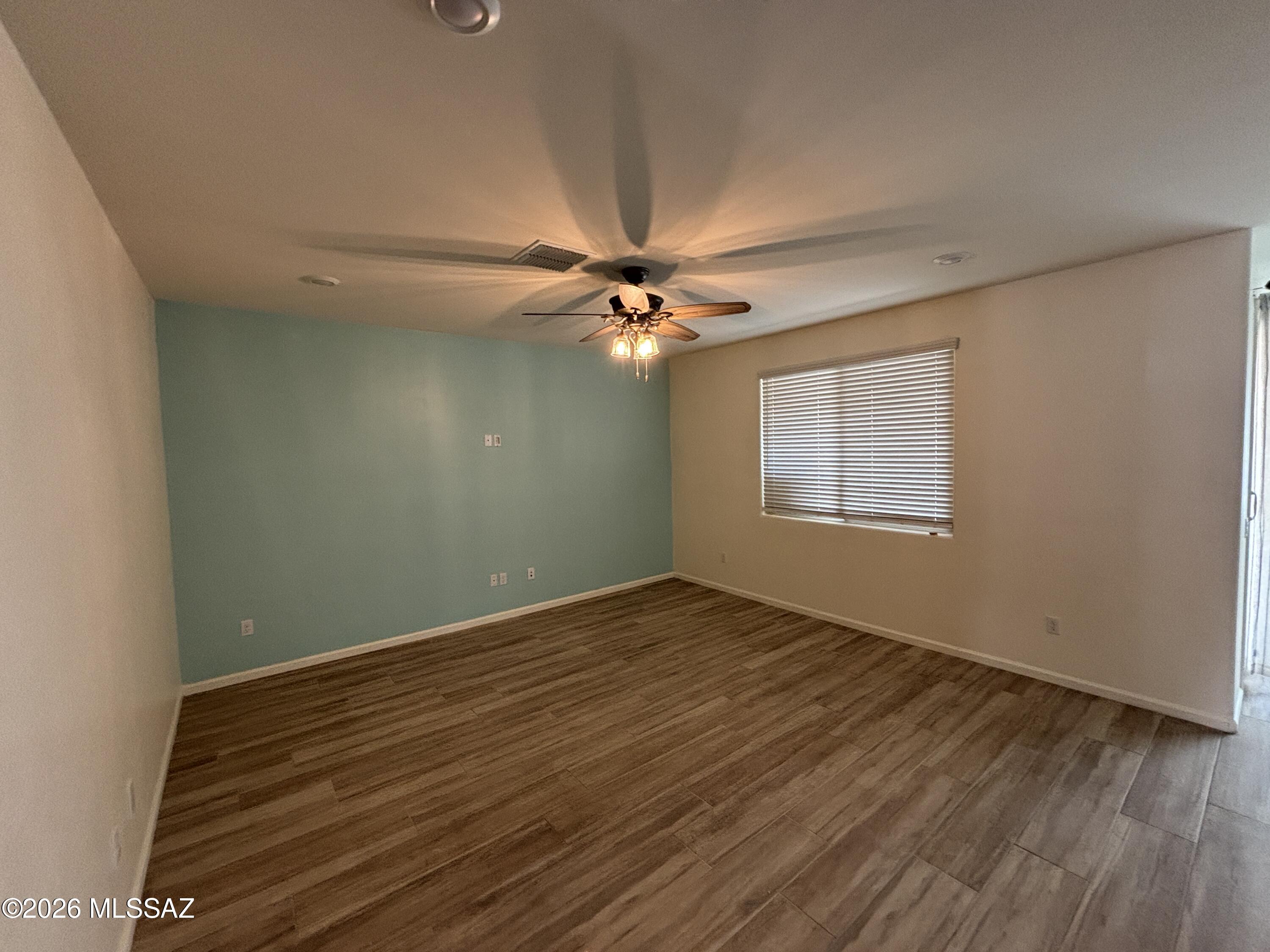 La Estancia De Tucson (1-330) - Residential Lease