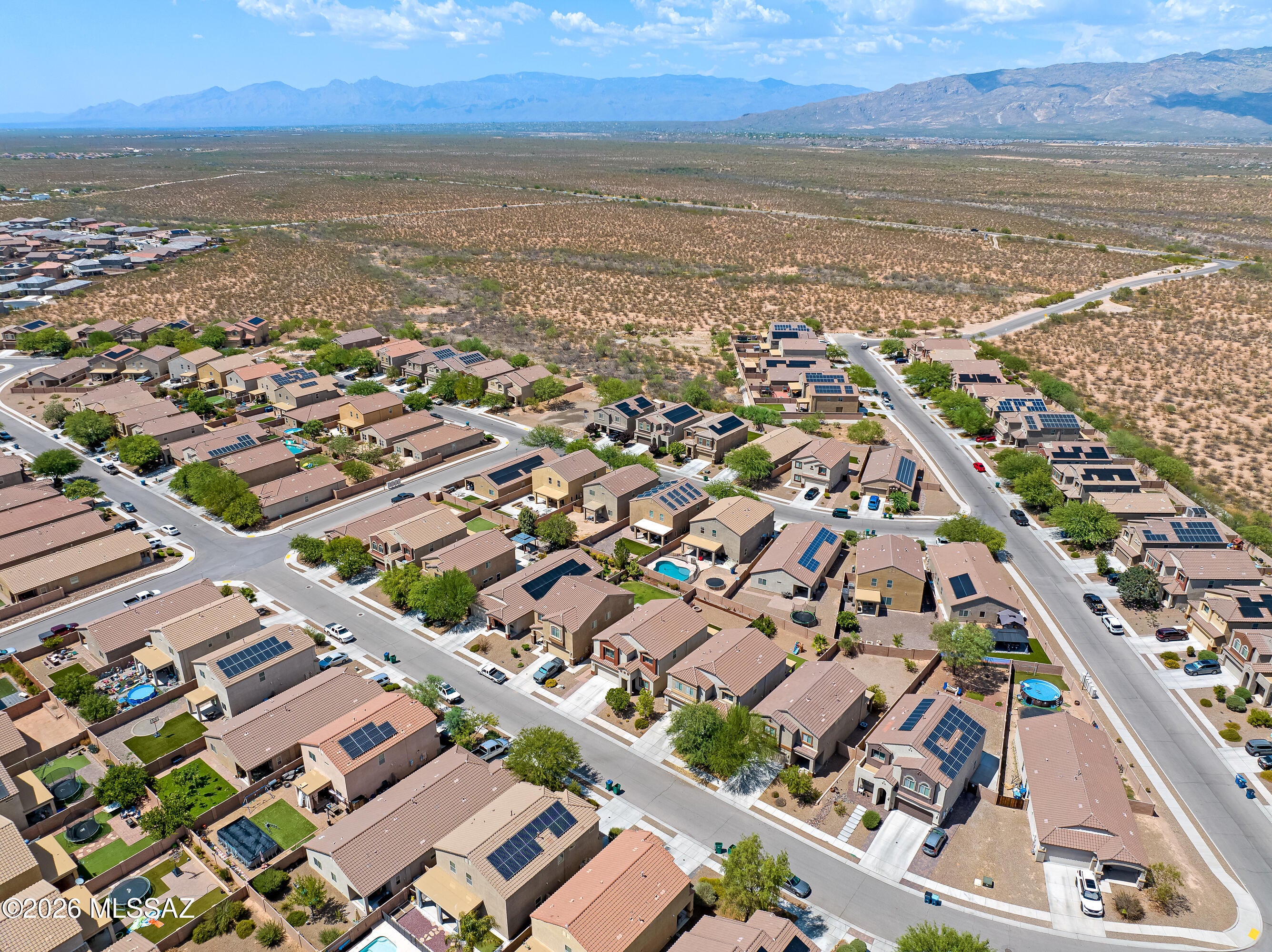 Vista Del Lago Norte SQ20140780198 - Residential