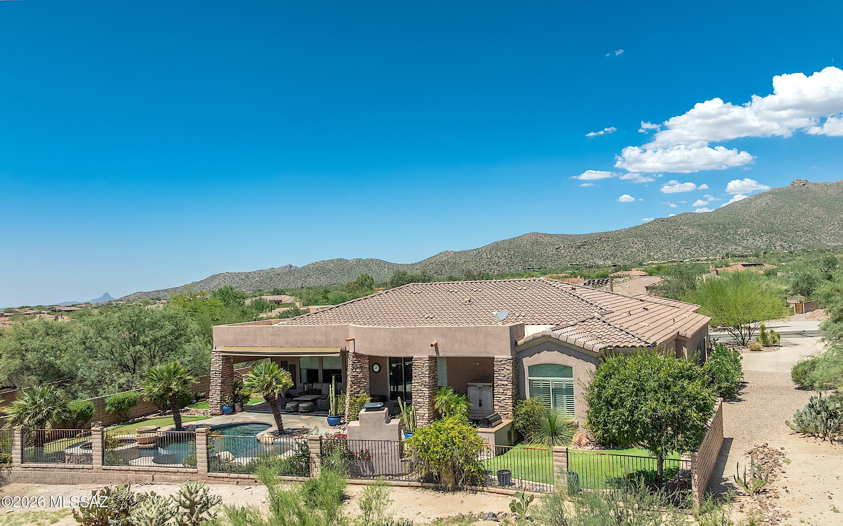 Dos Lagos at Dove Mountain (1-91) - Residential