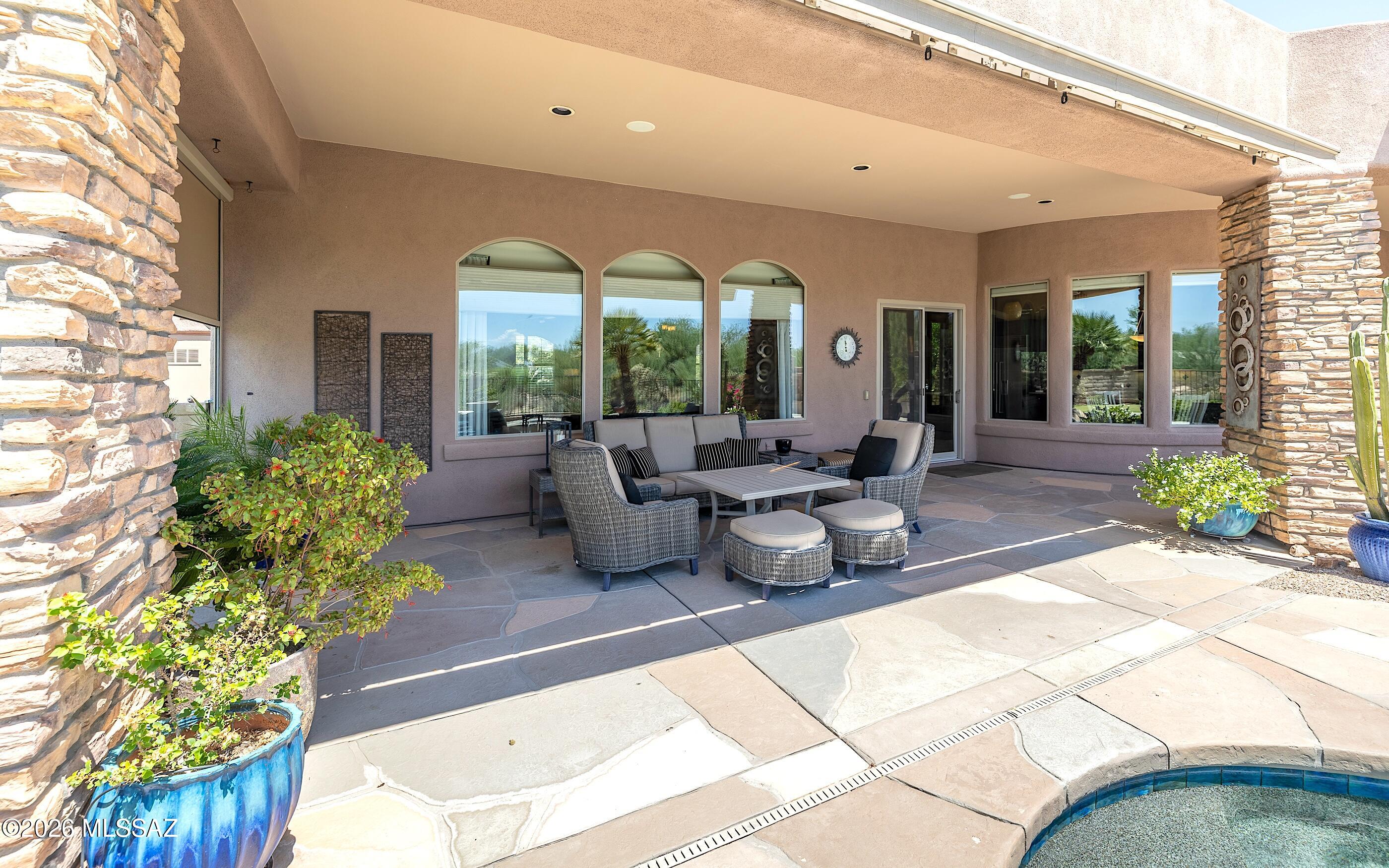 Dos Lagos at Dove Mountain (1-91) - Residential