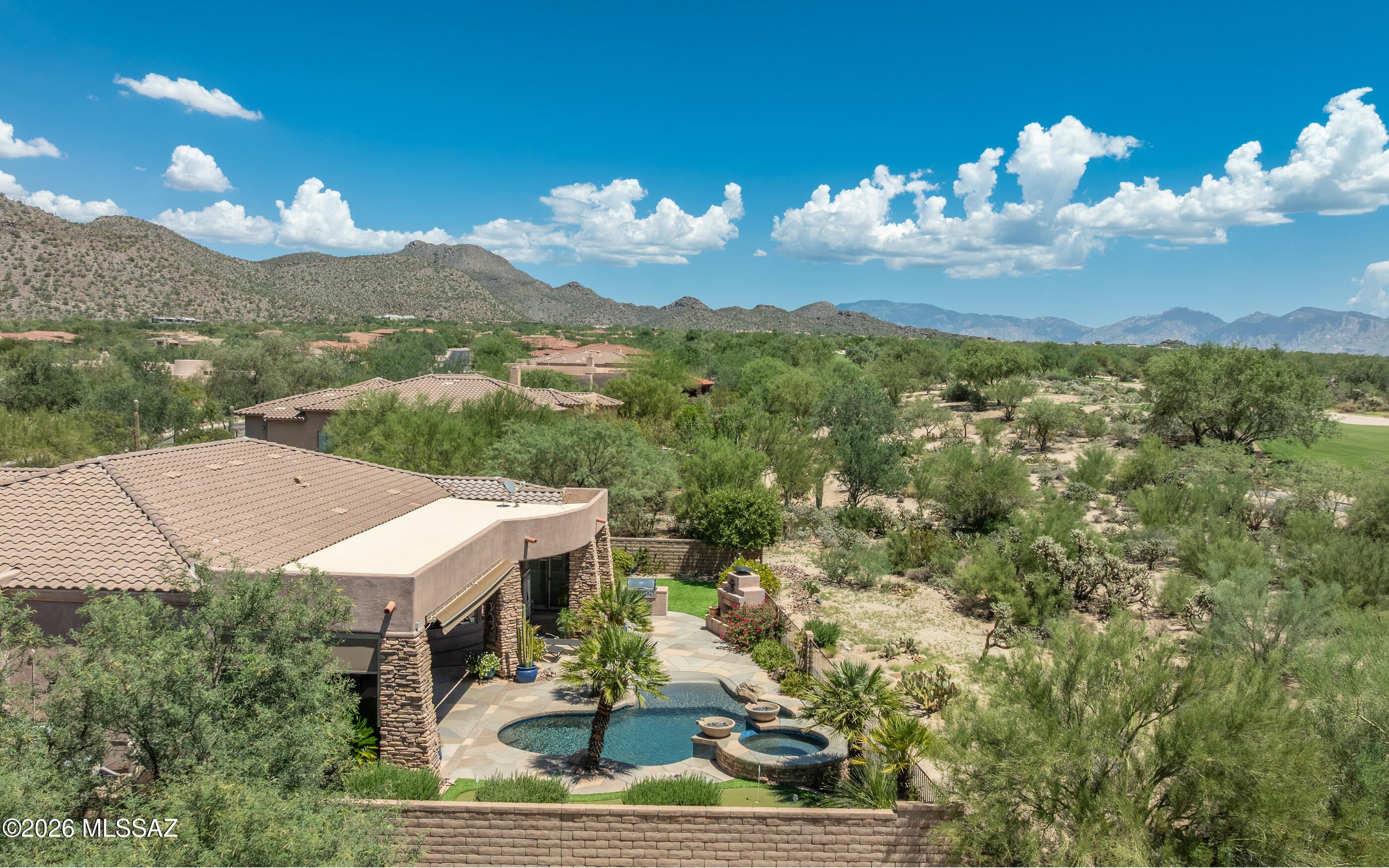 Dos Lagos at Dove Mountain (1-91) - Residential