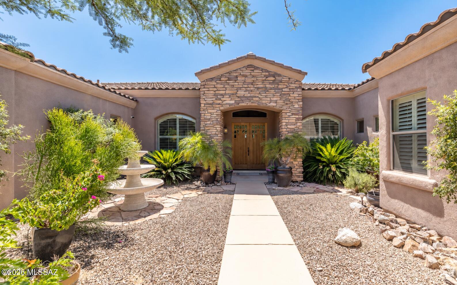 Dos Lagos at Dove Mountain (1-91) - Residential