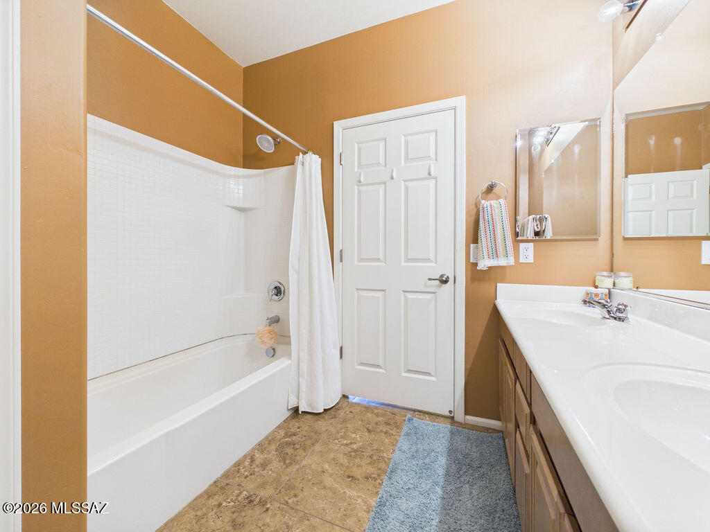 Rancho Del Lago (B37-38) - Residential