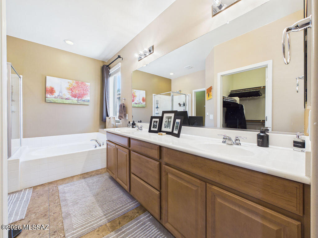 Rancho Del Lago (B37-38) - Residential