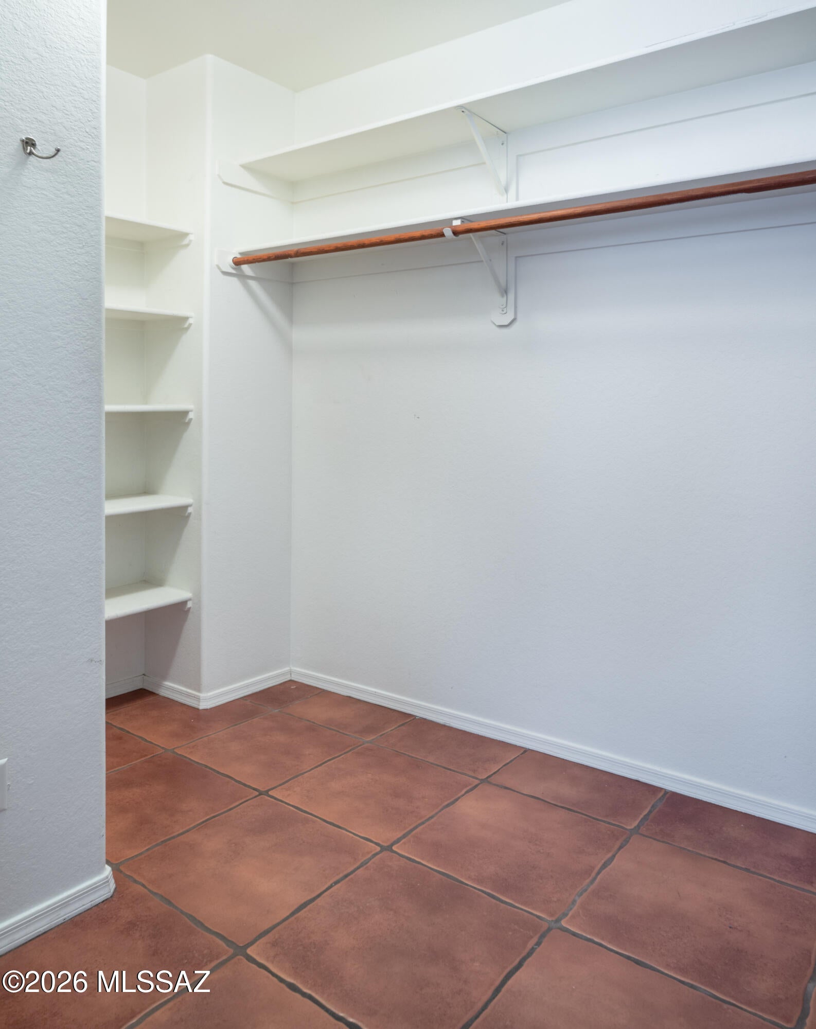 Montebella (1-42) - Residential