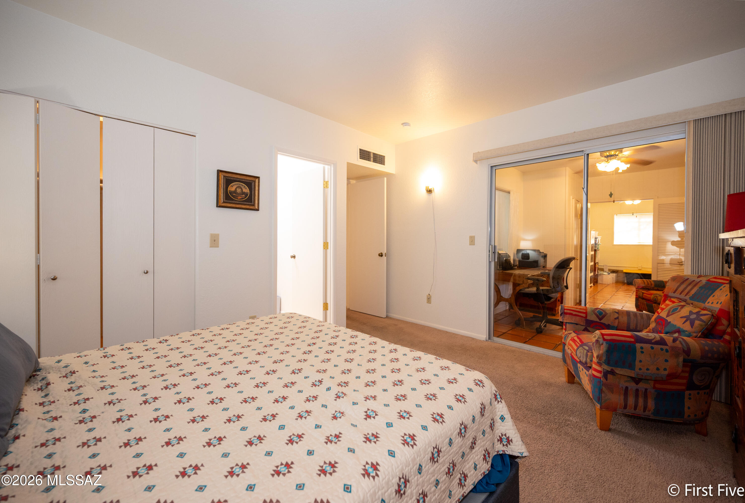 Pantano Townhomes (1-118) - Residential Lease