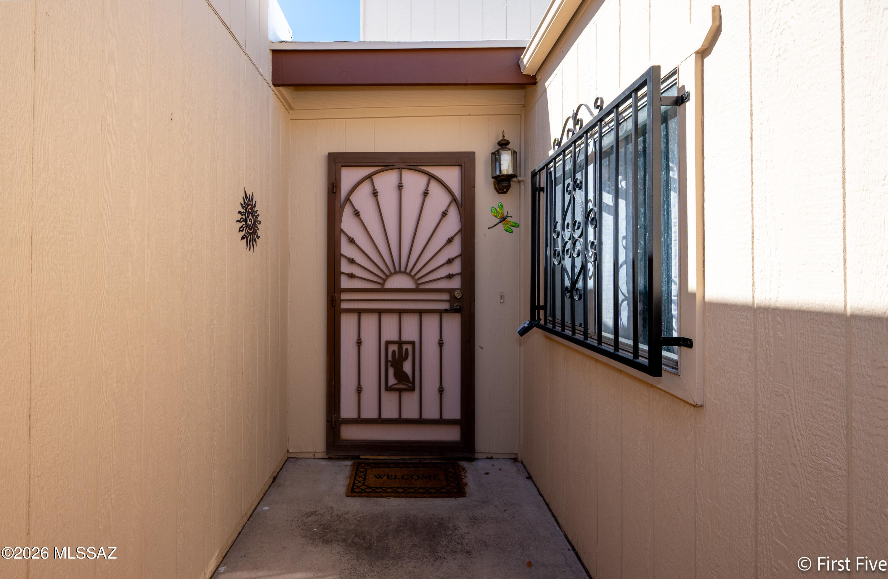 Pantano Townhomes (1-118) - Residential Lease