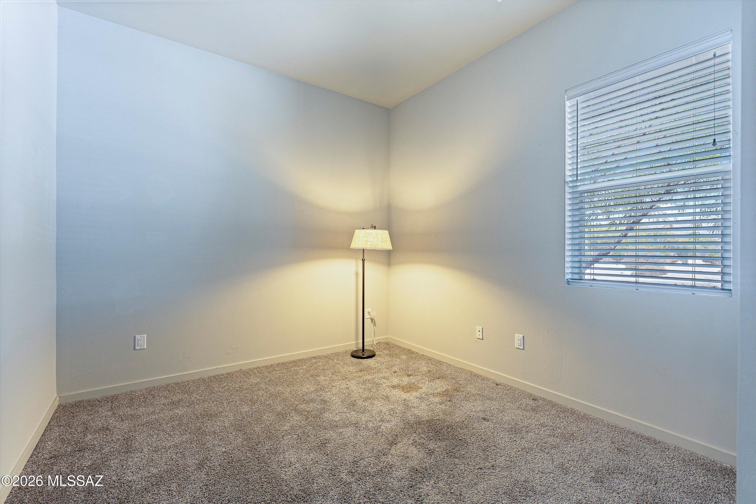 Elementary Place SQ20163230723 - Residential