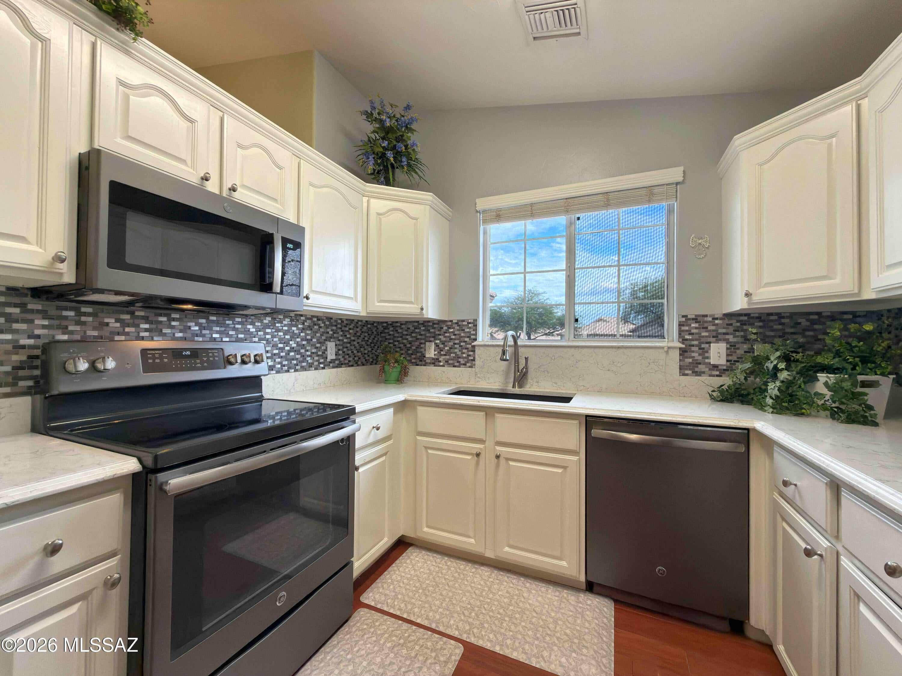 La Cholla Ridge (1-77) - Residential