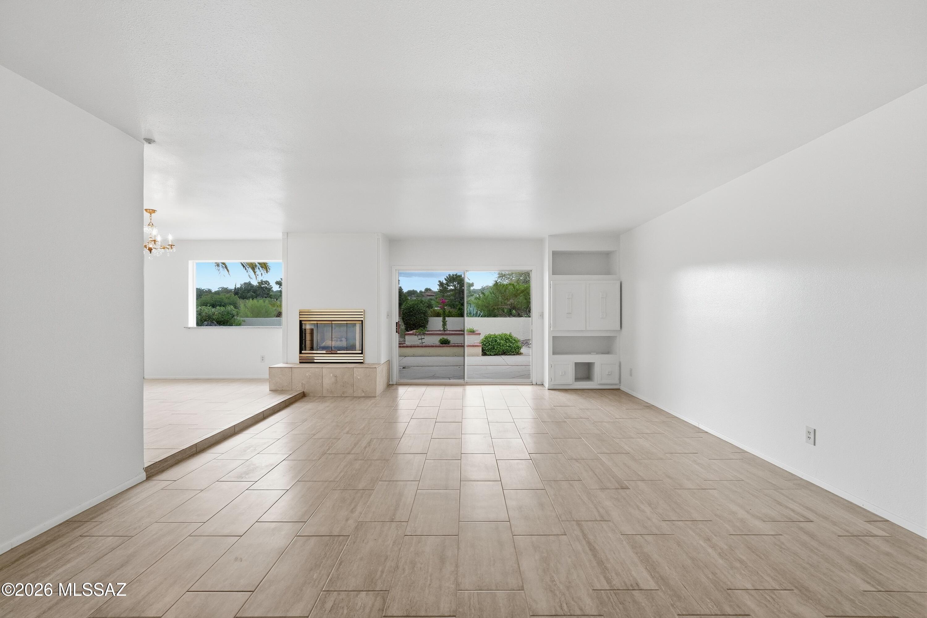 Casas Del Oro Norte (89-130) - Residential