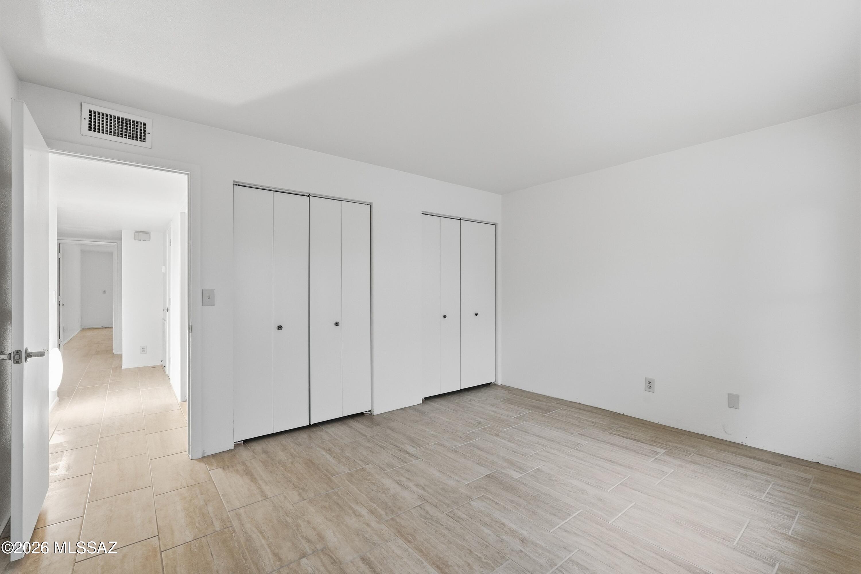 Casas Del Oro Norte (89-130) - Residential