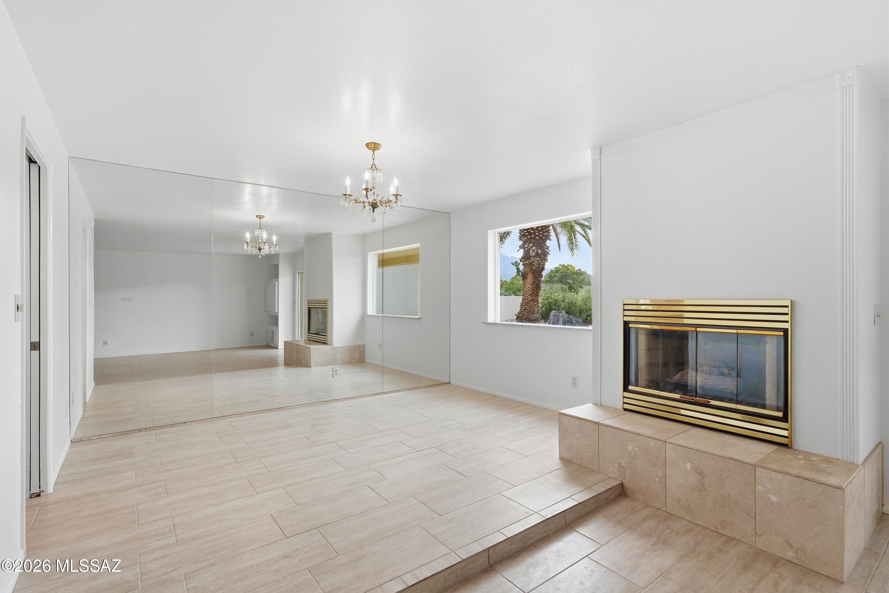 Casas Del Oro Norte (89-130) - Residential