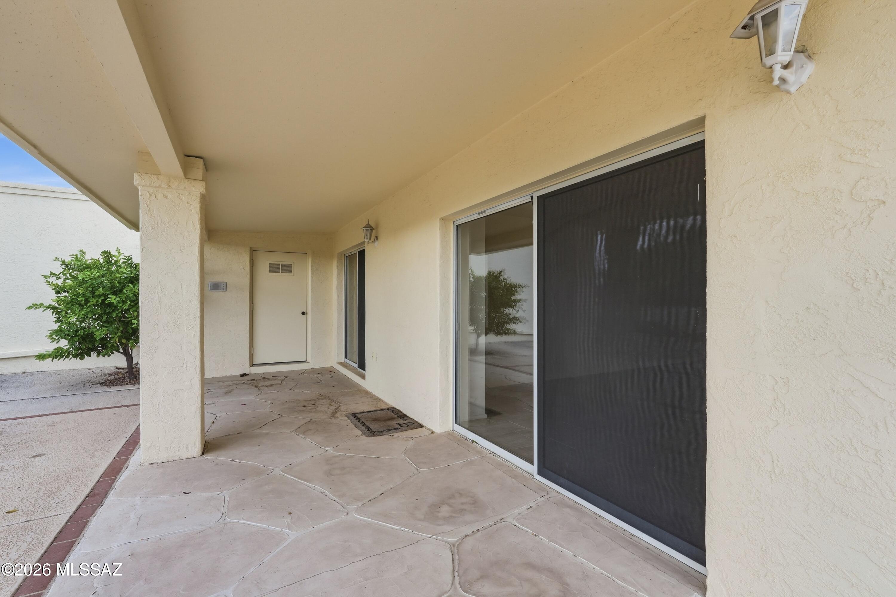 Casas Del Oro Norte (89-130) - Residential