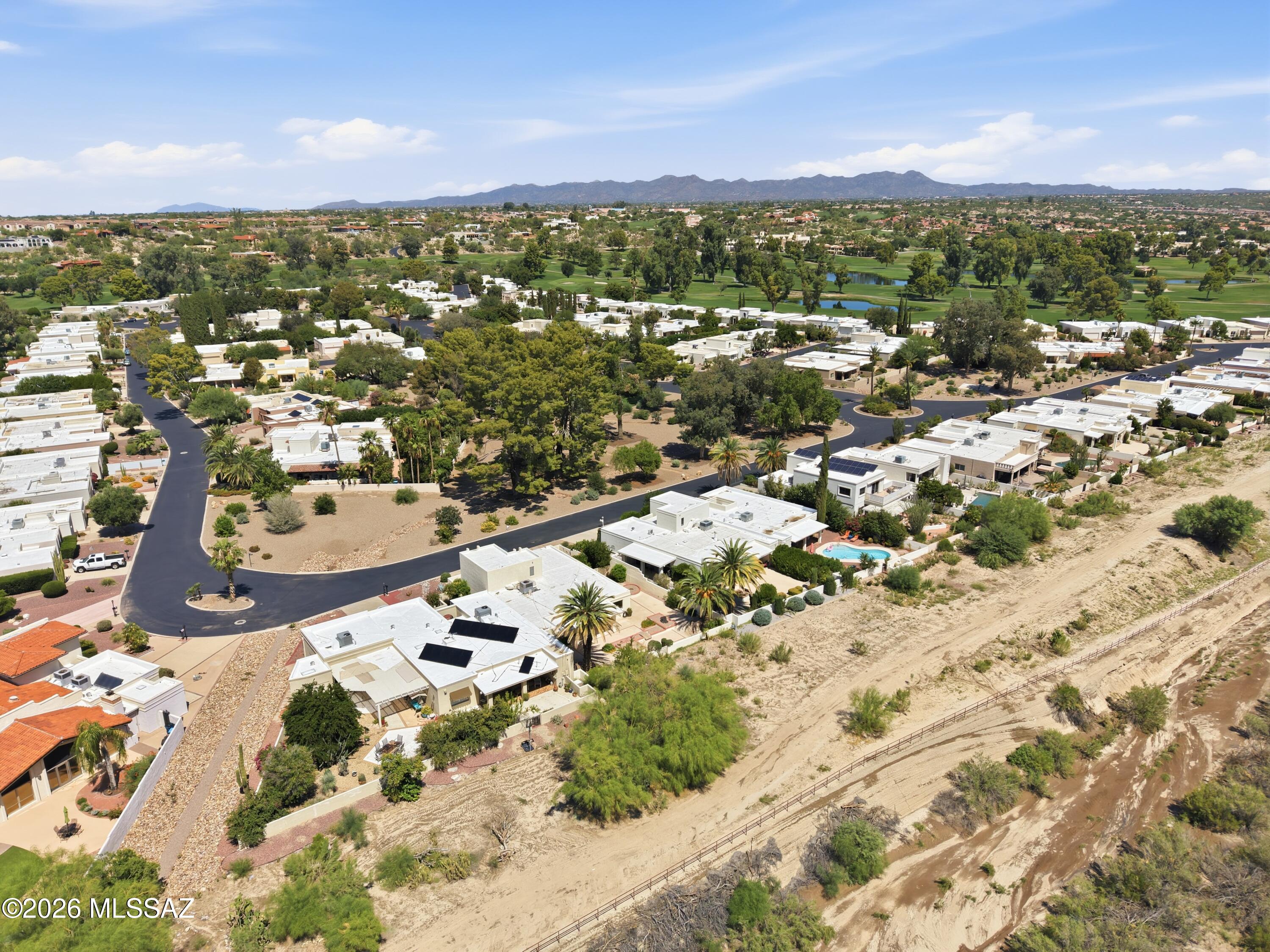 Casas Del Oro Norte (89-130) - Residential