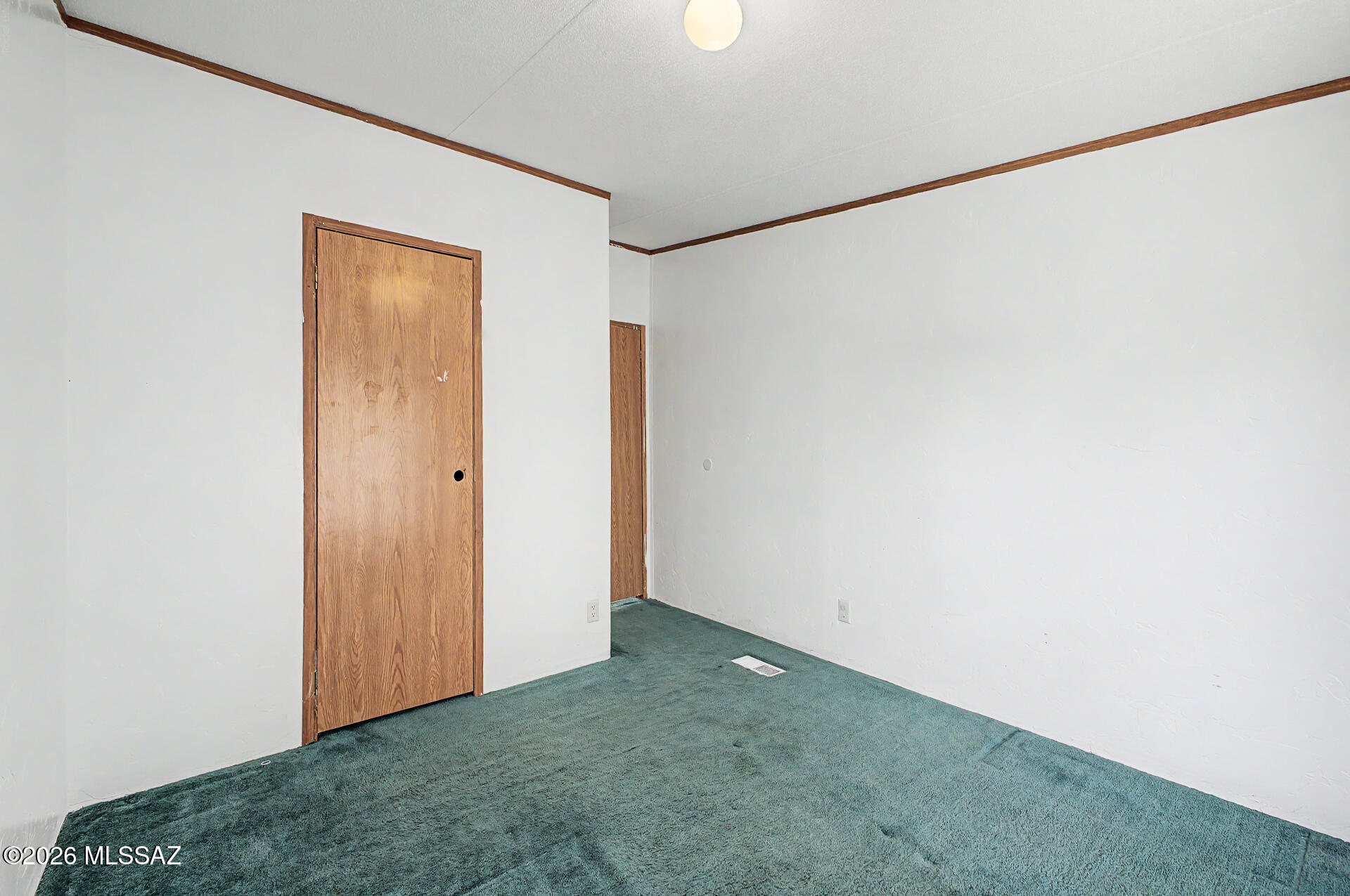 Country Club Terrace (1-108) - Residential